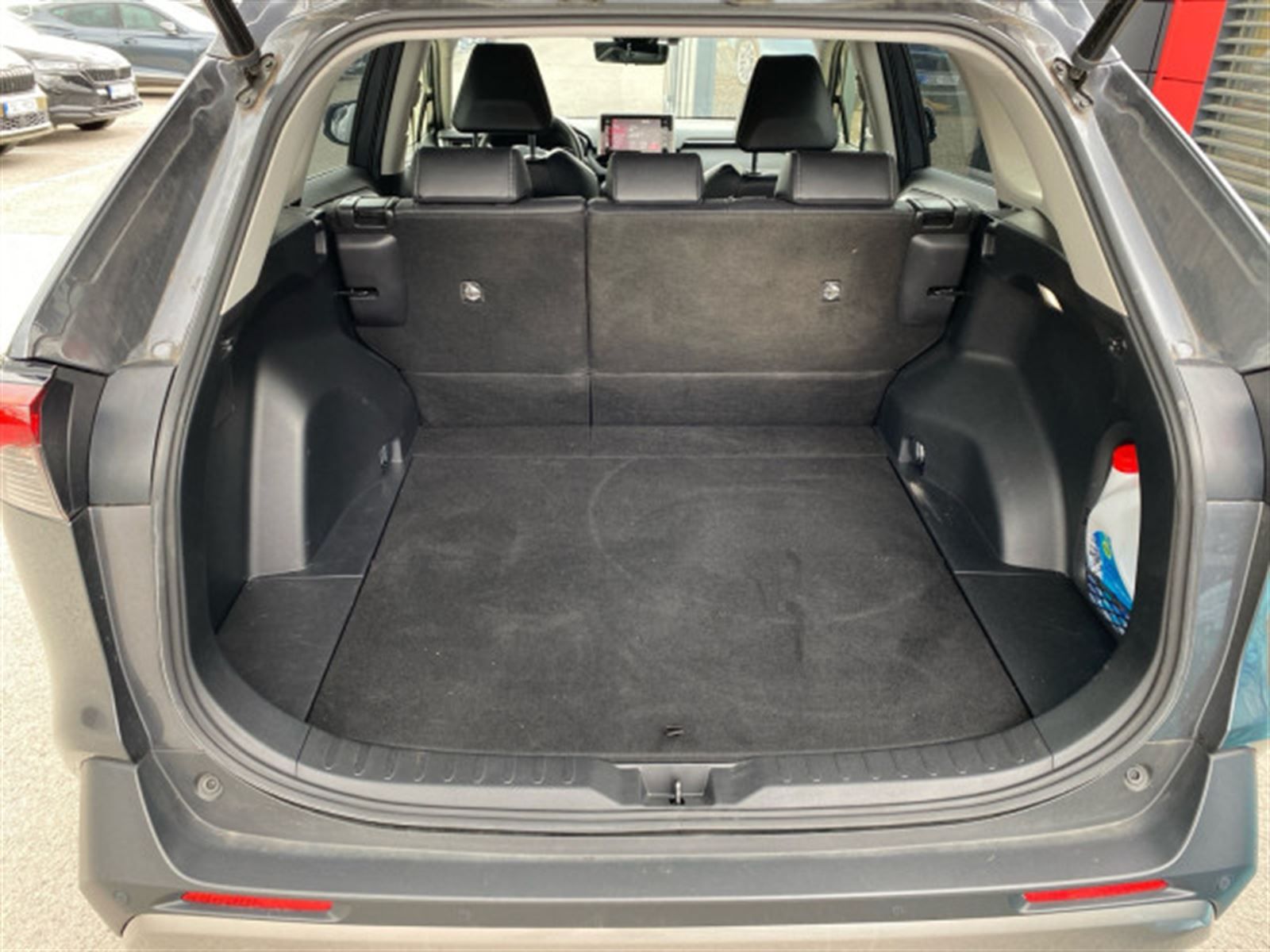 Toyota Rav4, 2.5 Hybrid e-CVT 4WD AT - fotka 6