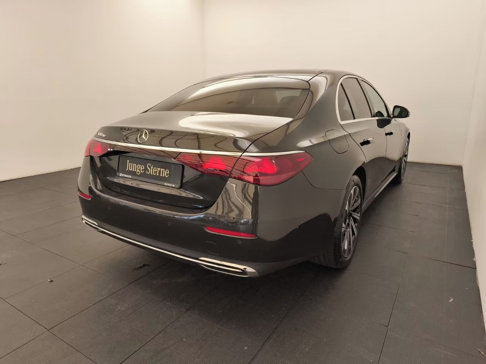 Mercedes-Benz Třídy E, E 300 de Avantgarde Advanced+ - fotka 4