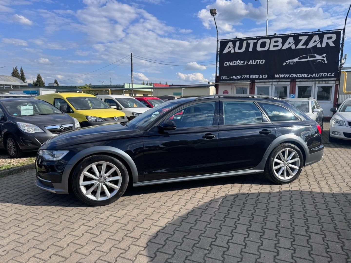 Audi A6 allroad, 4X4 V6 3,0TDI 230KW BEZ ADBLUE - fotka 3