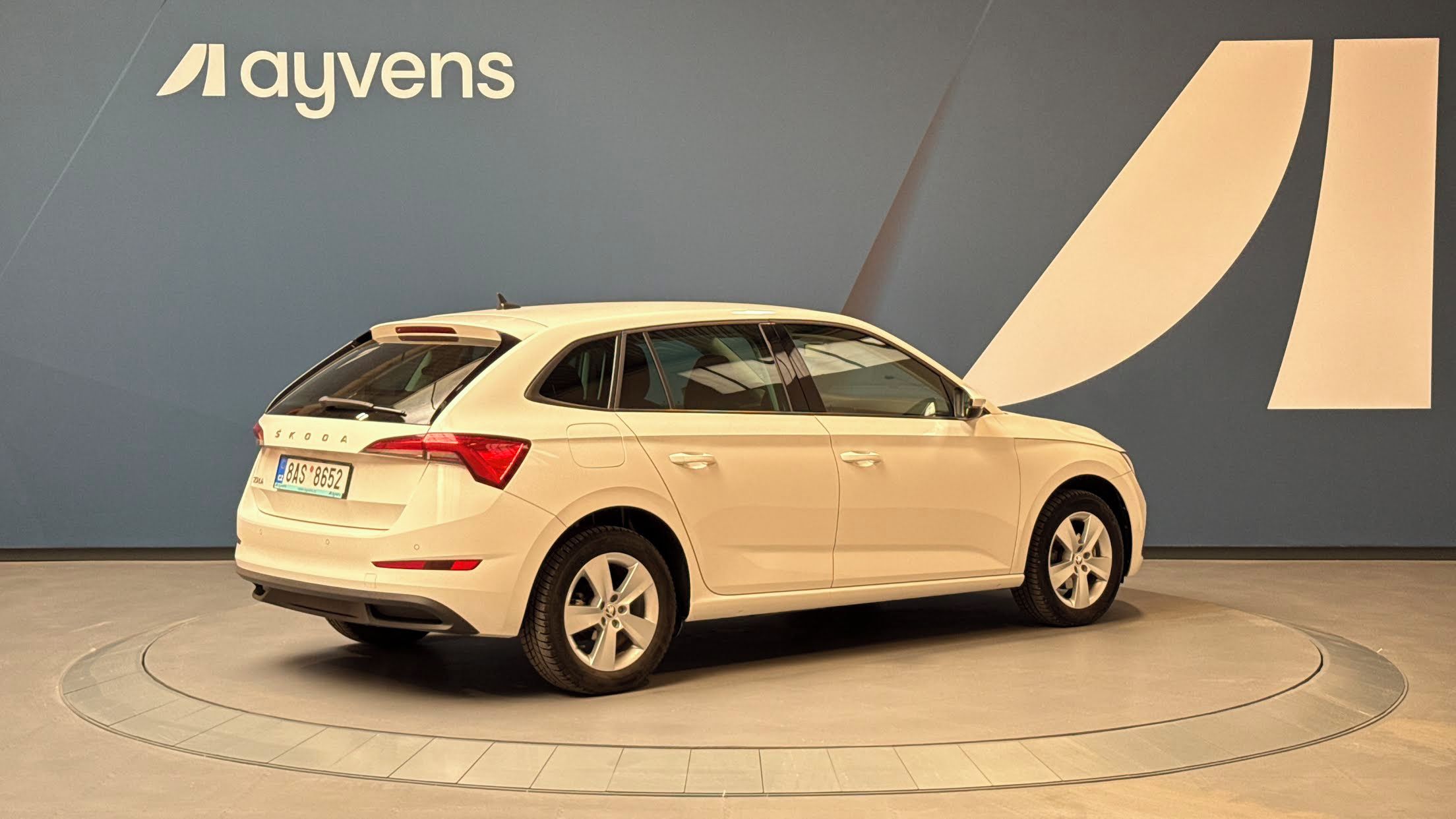 Škoda Scala, 1.0 TSI 85kW Ambition - fotka 2