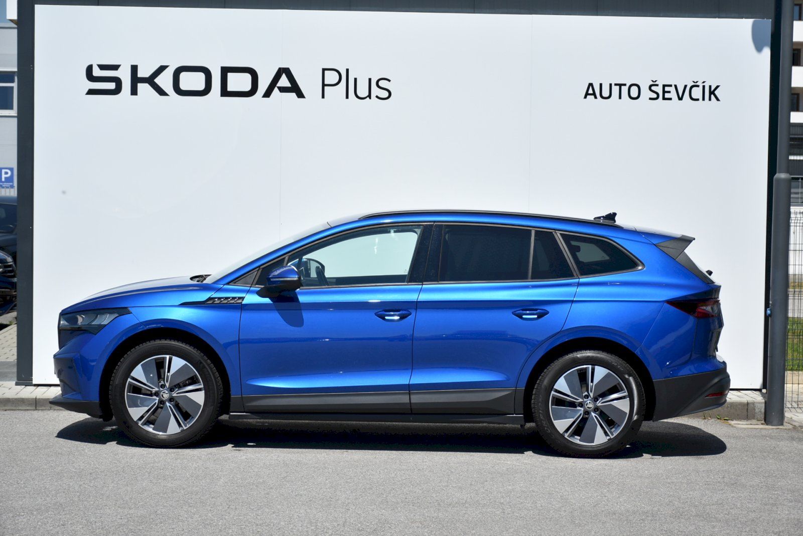 Škoda Enyaq iV, 60 132kW Desing paket ecoSuite - fotka 3