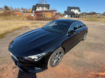 MERCEDES CLA 180 - TOP STAV