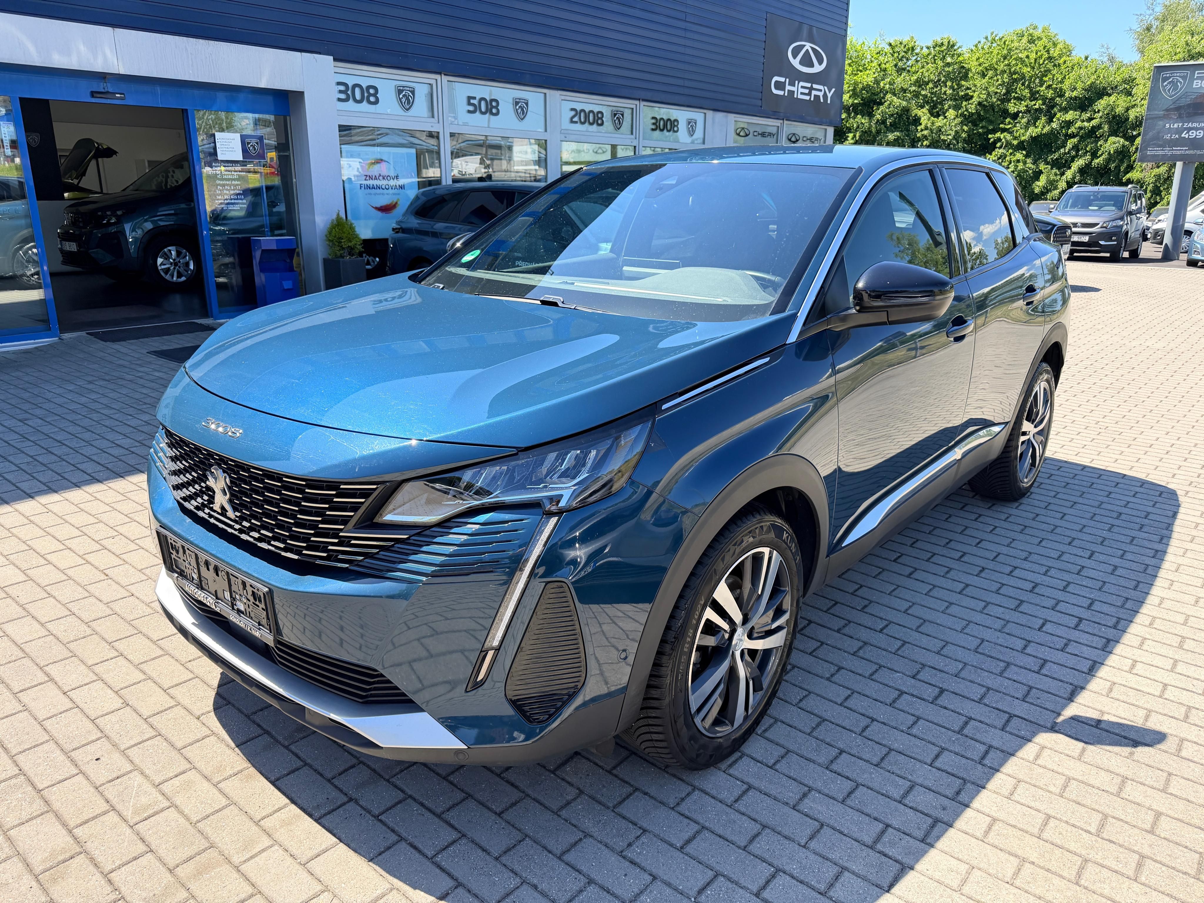 Peugeot 3008, ALLURE 1.2 PureTech 130k MAN6 - fotka 2