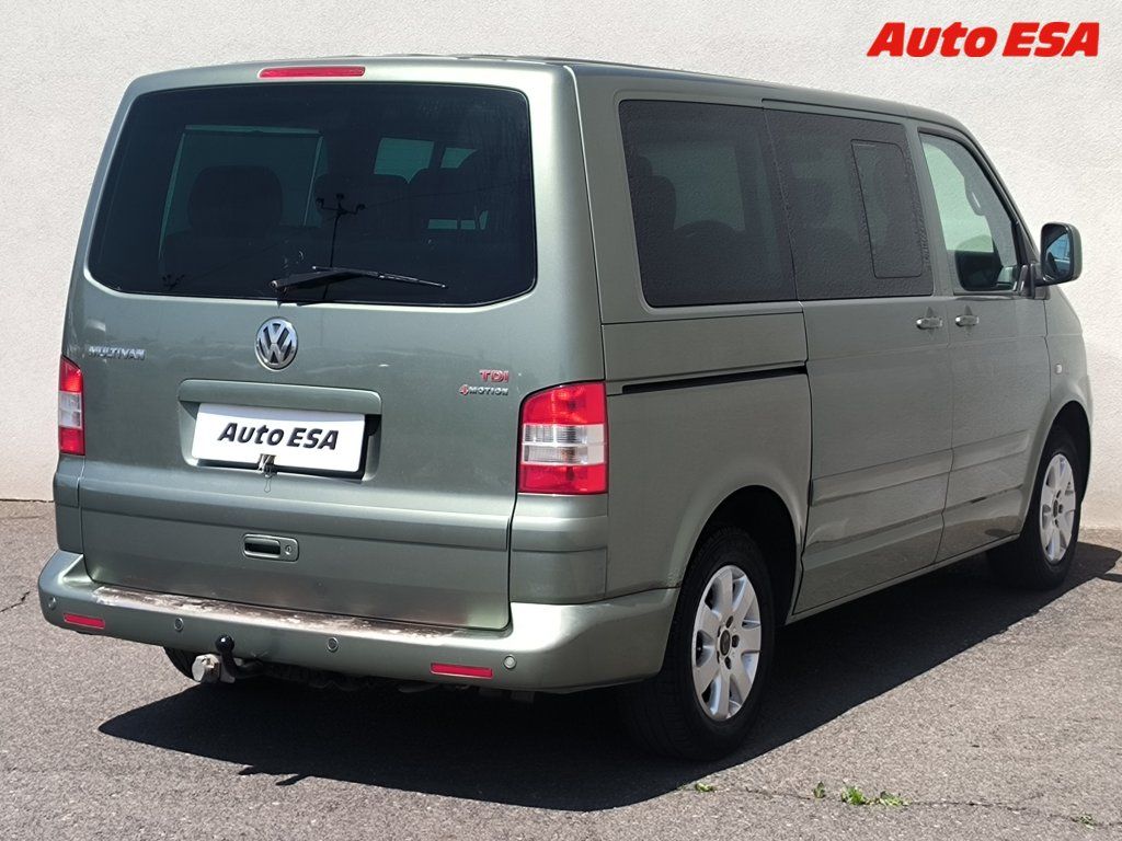 Volkswagen Multivan, 2.5TDI 4x4,ČR,servis.kniha - fotka 4