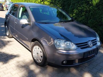 1,6i/75 kw klima vyhrev sedade