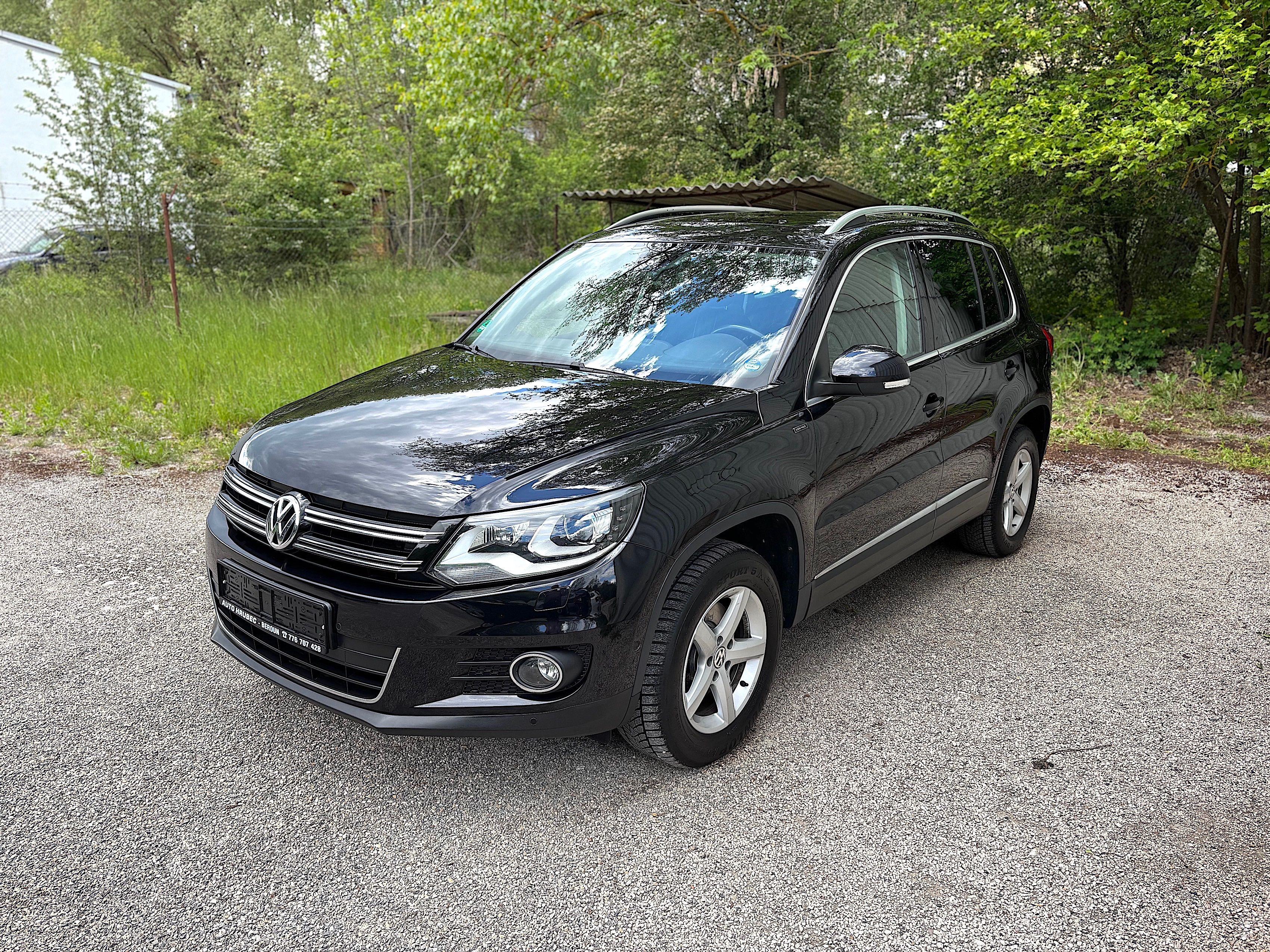 Volkswagen Tiguan, 2.0 TDi 135 kW LOUNGE SERVISKA
