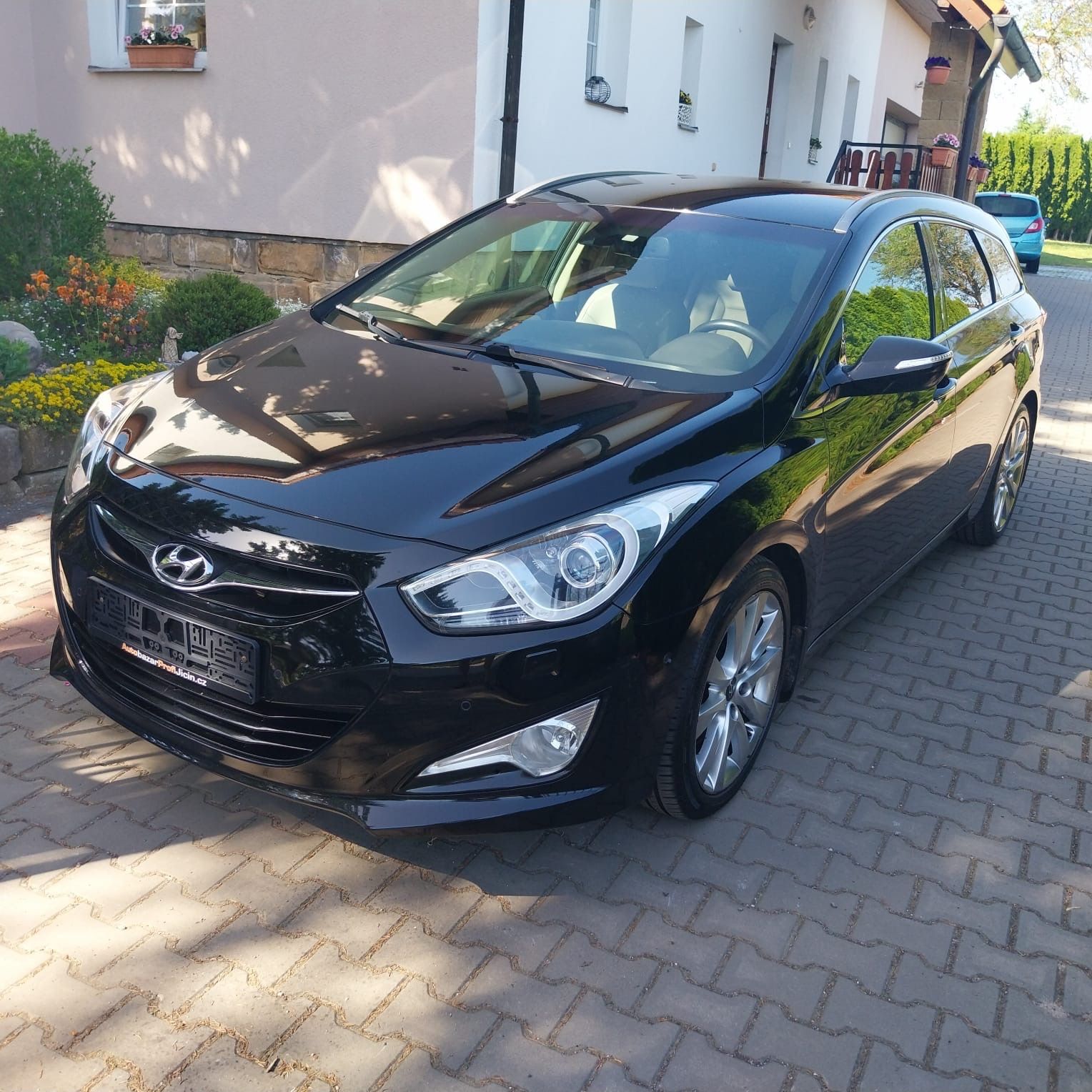 Hyundai i40, WG 1,6 CRDi automat Tažné - fotka 2