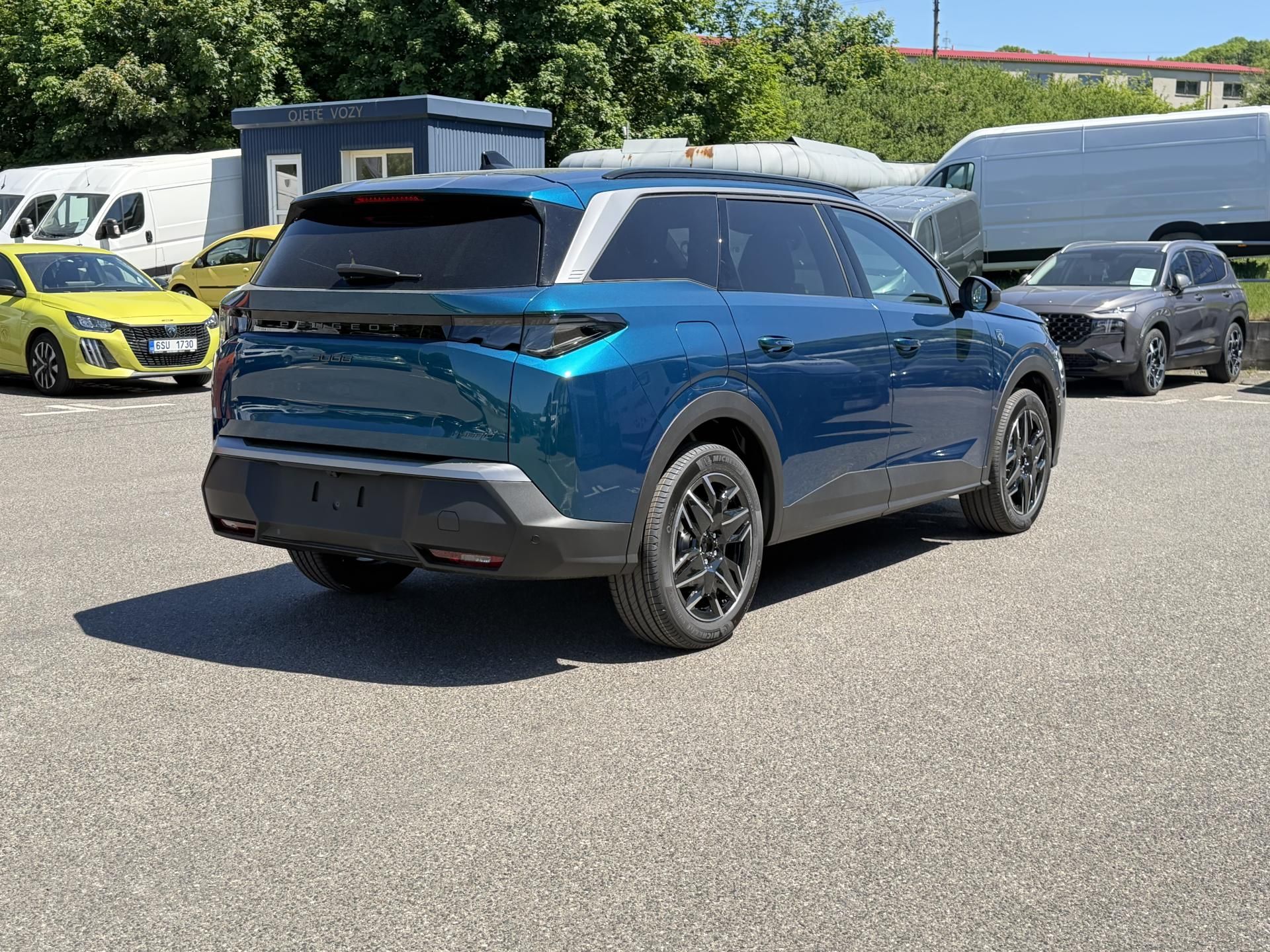 Peugeot 5008, GT Hybrid 145 e-DCS6 SUMMER BL - fotka 5