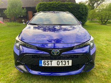 1.8 HEV e-CVT 103kW ZÁRUKA ČR