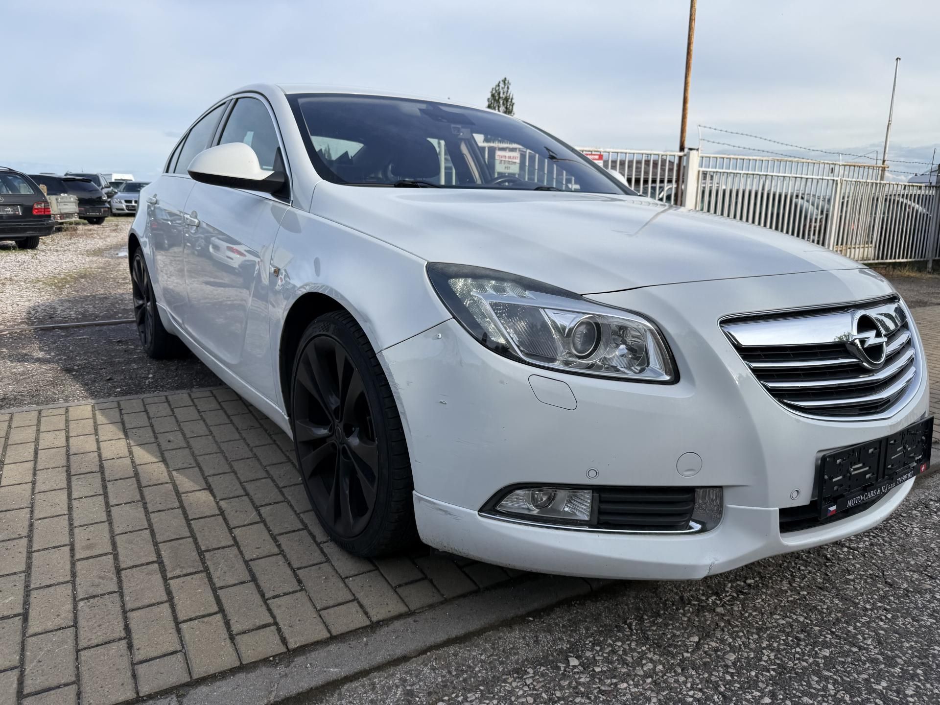 Opel Insignia, 2.0 T 162kw 4x4! - fotka 6