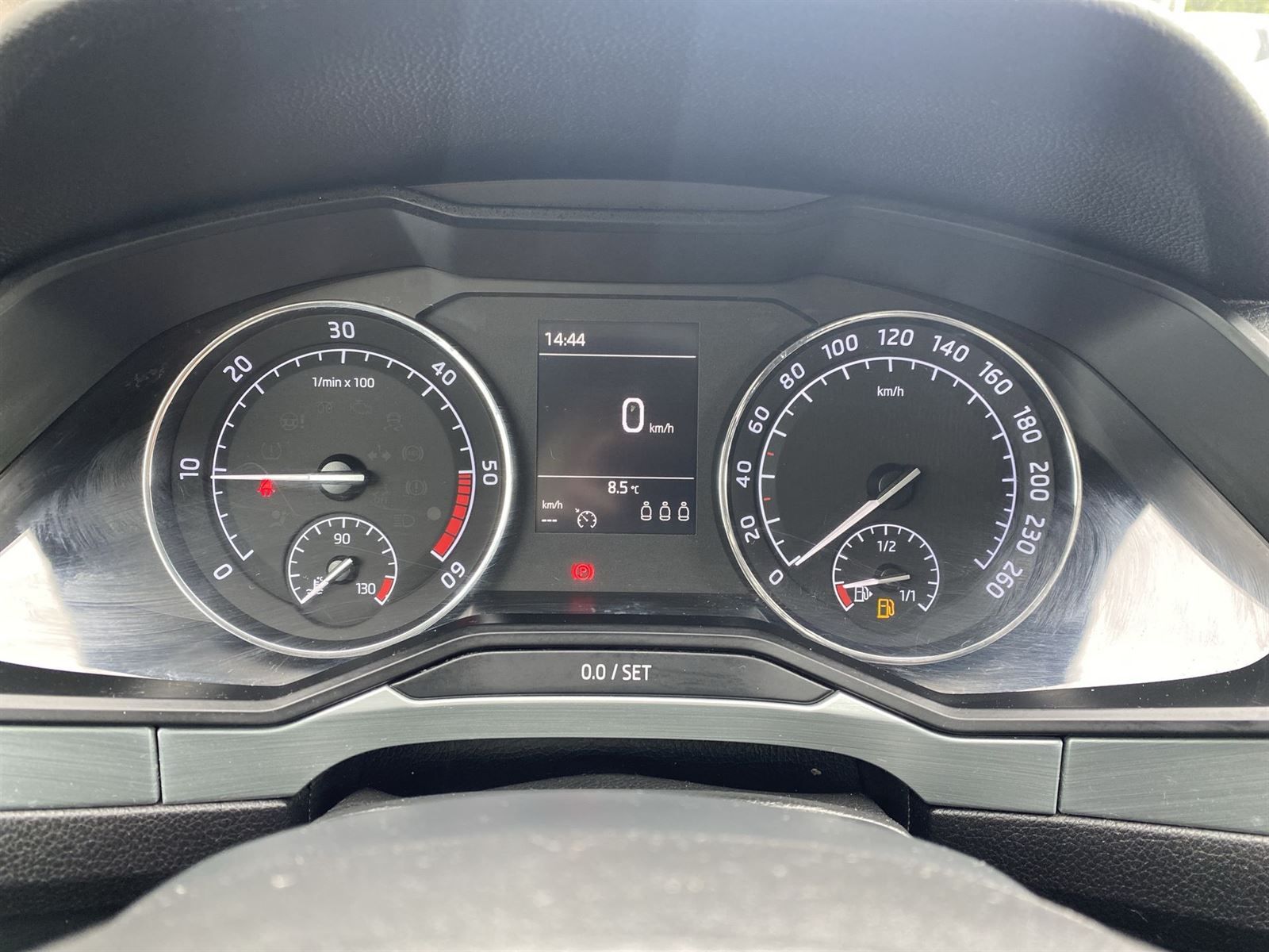 Škoda Superb, Combi 2.0 TDI Ambition - fotka 6