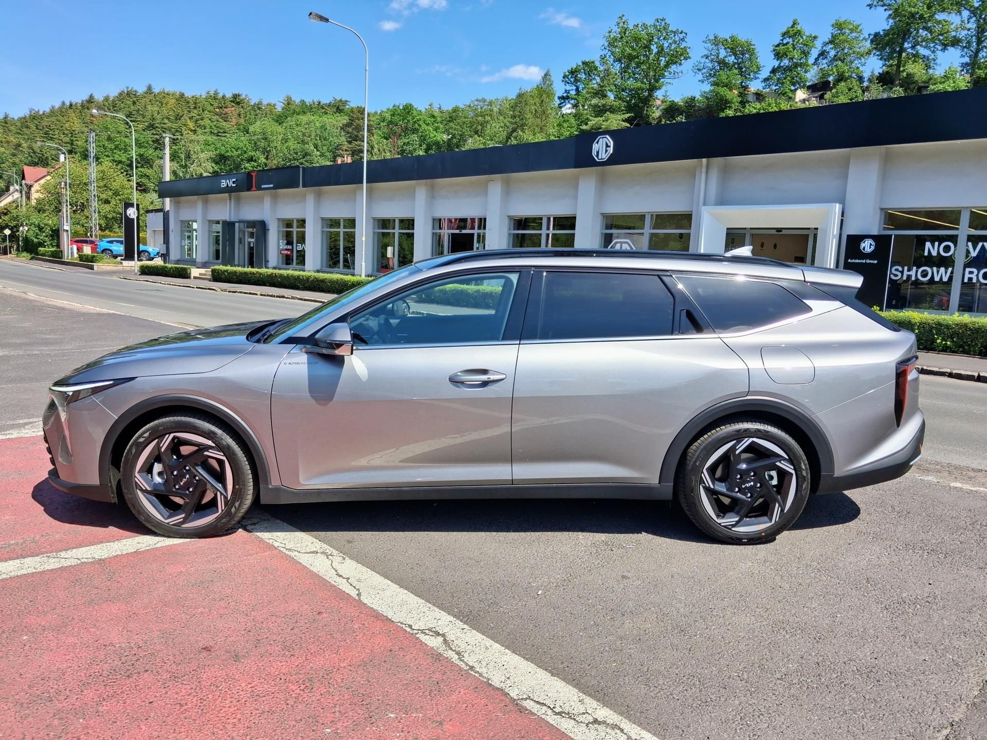 Kia K4, SW EXCLUSIVE 1.6 T-GDi 110kW 7 - fotka 4