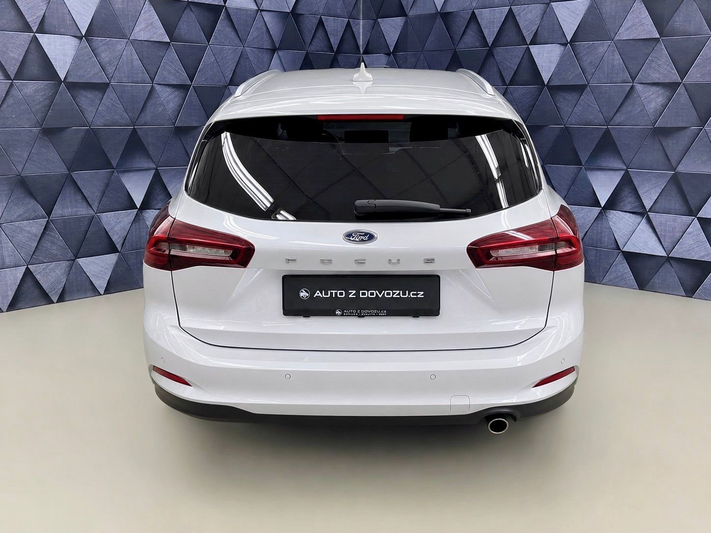 Ford Focus, 1.0 ECOBOOST A/T TITANIUM, LED - fotka 6