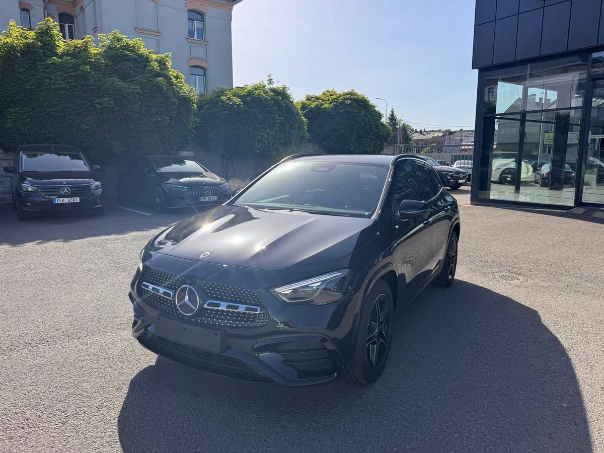 Mercedes-Benz GLA, 200 d 4MATIC - fotka 3