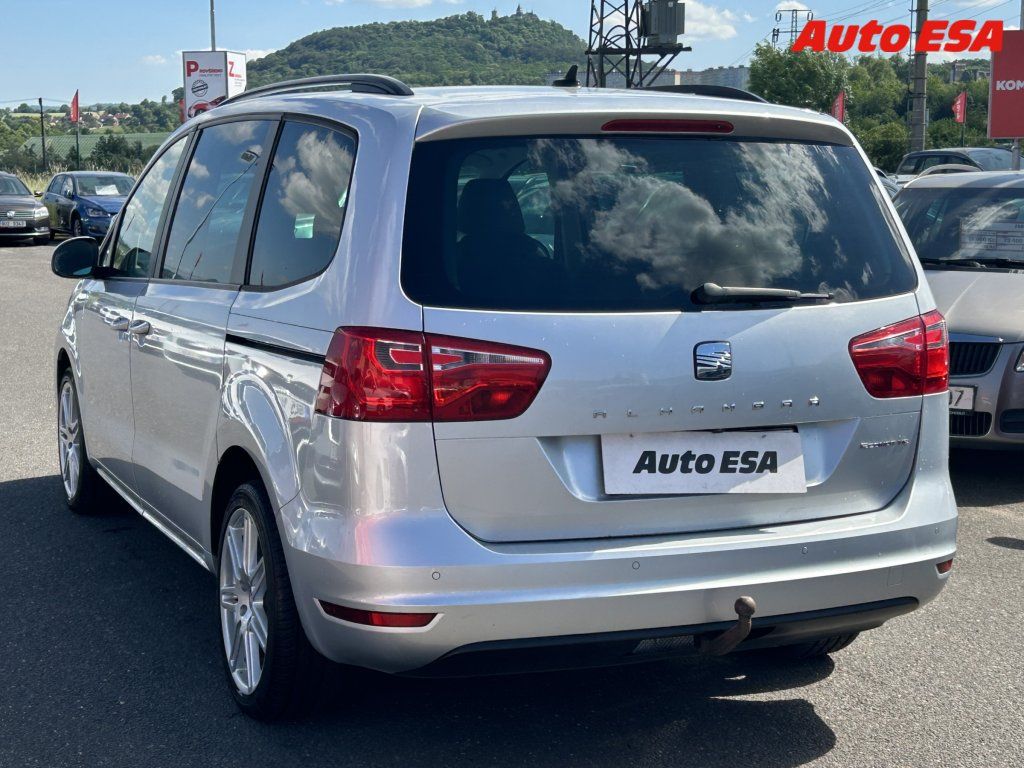 Seat Alhambra, 2.0 TDi,Style,AT,autoAC - fotka 6