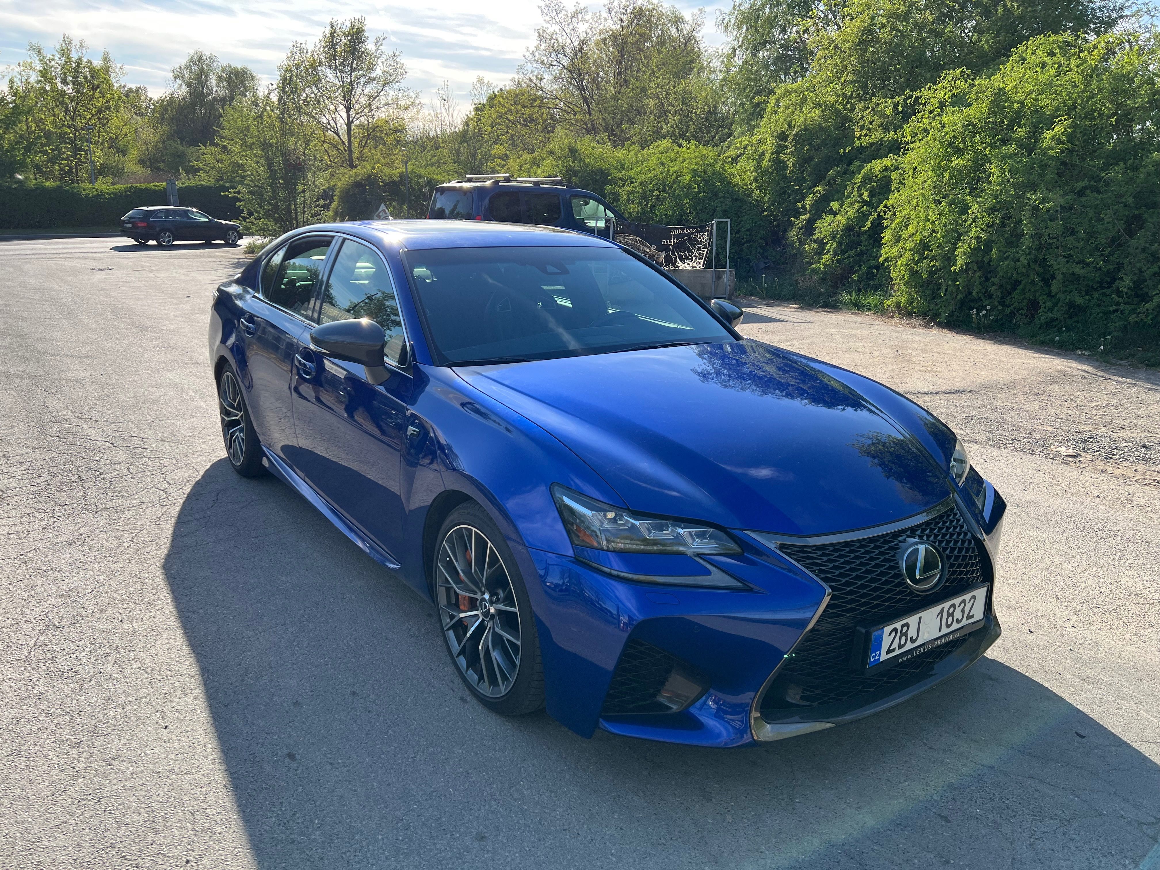 Lexus GS F, Raritní kus, Karbonové doplňky - fotka 3