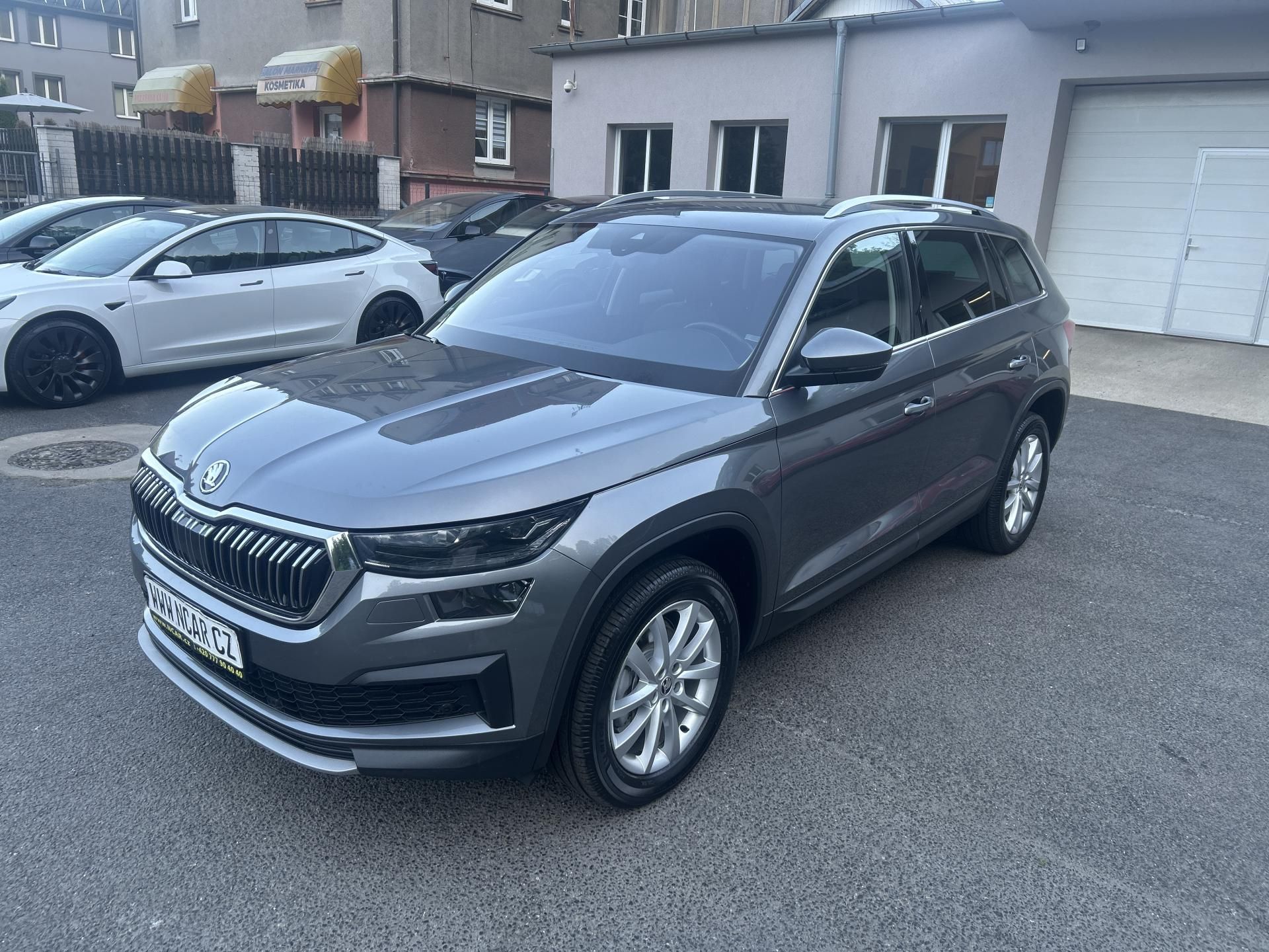Škoda Kodiaq, 2,0TDi,110kw,DSG,19ALU - fotka 2