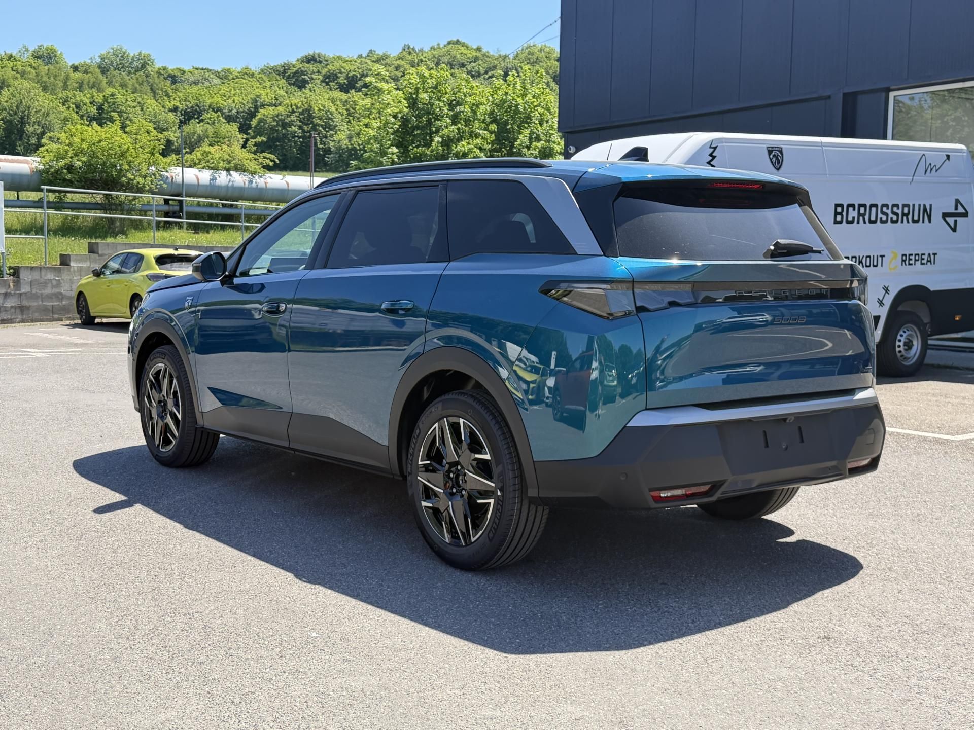 Peugeot 5008, GT Hybrid 145 e-DCS6 SUMMER BL - fotka 3