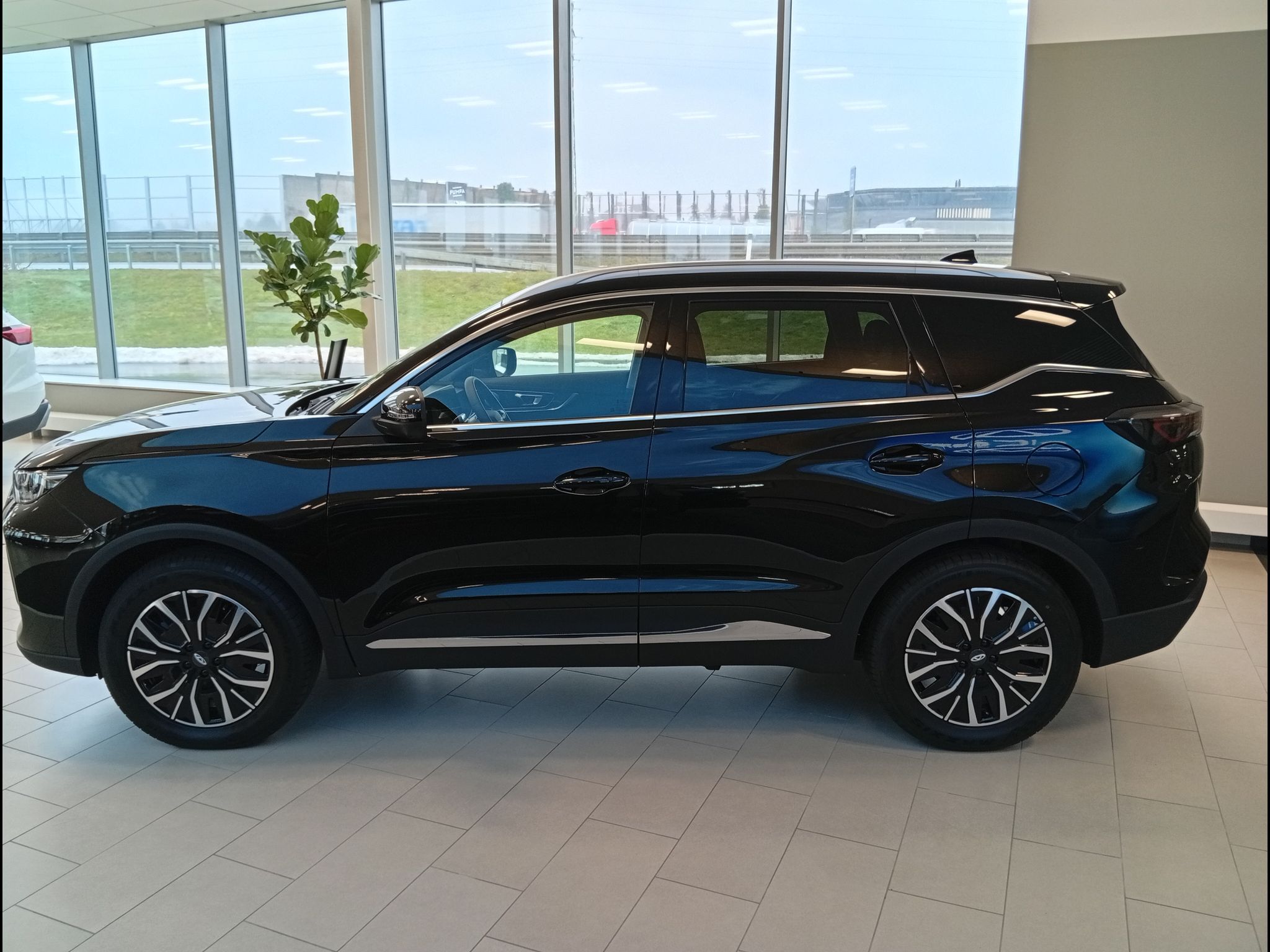 Chery Tiggo 7 PHEV, UNIQUE - fotka 6