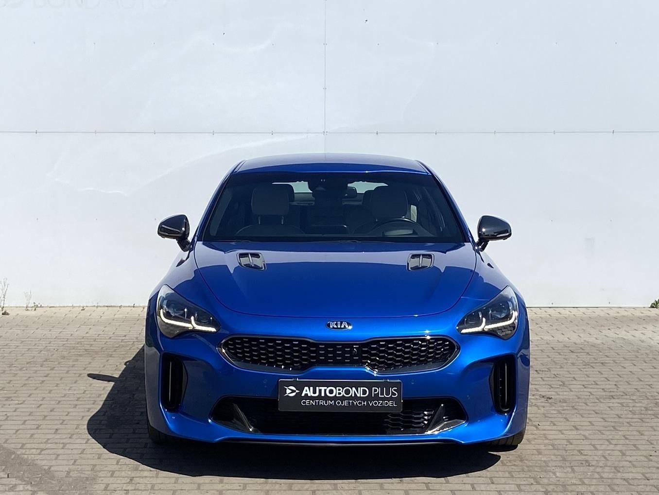 Kia Stinger, 2.2 CRDi 147kW 8AT GT-Line - fotka 4