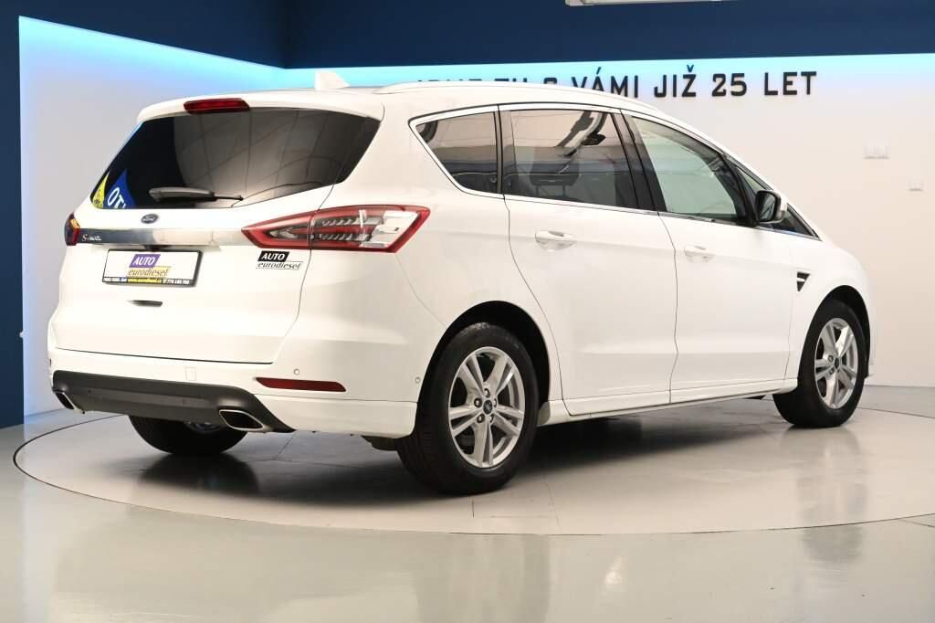 Ford S-MAX, 2.0 140 kW LED SONY ACC Webast - fotka 5