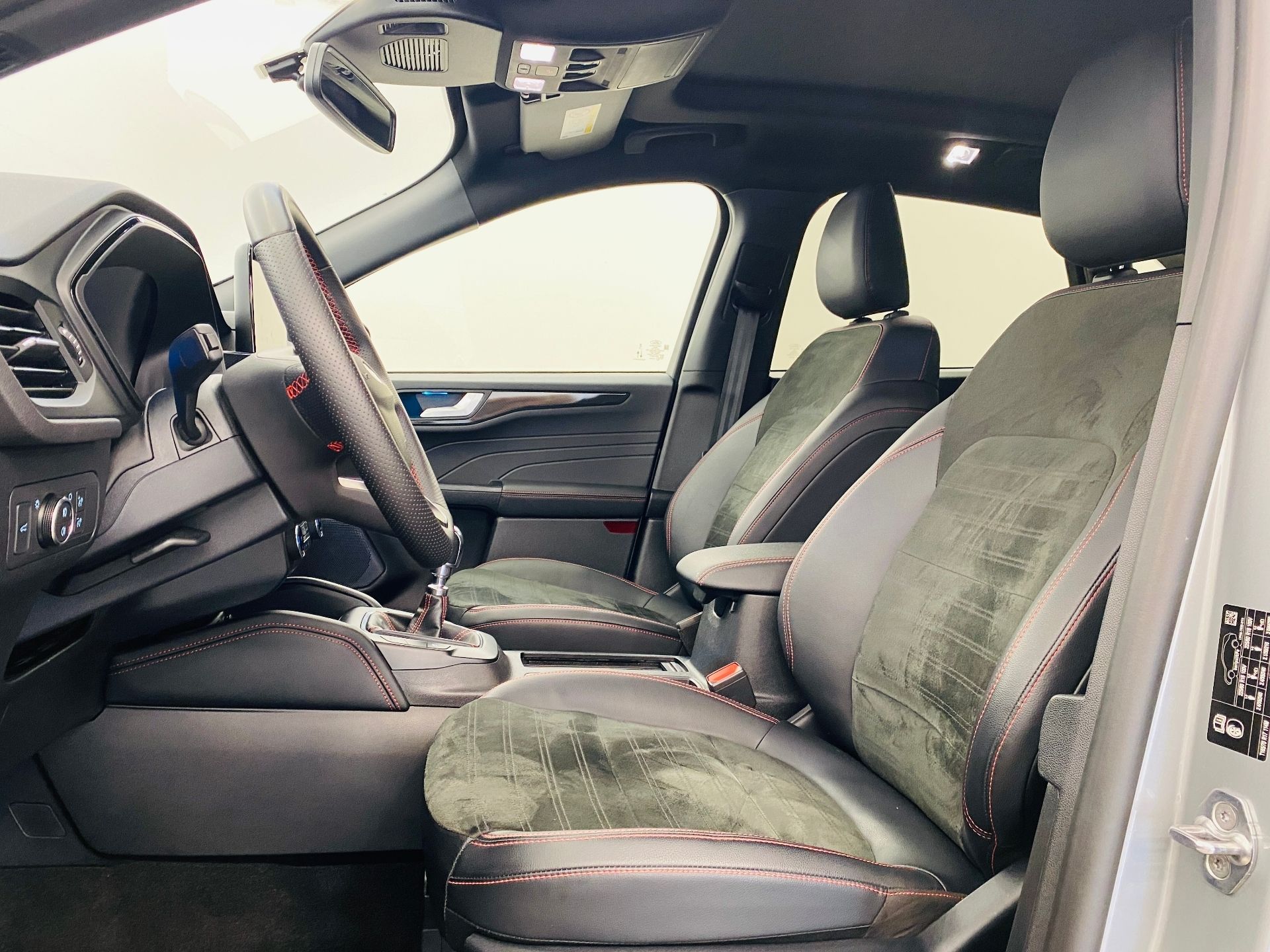Ford Kuga, 1.5 EcoBoost 110kW ST-Line - fotka 5