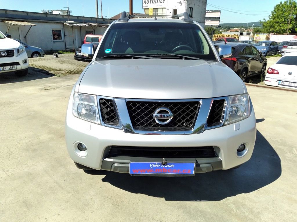 Nissan Navara, D40 2.5 dCI 4x4 DOUBLE CAB - fotka 2