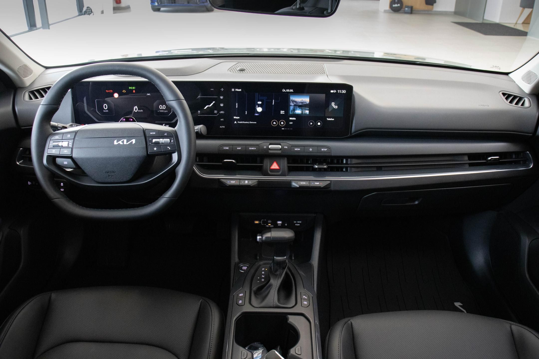 Kia K4, 1,6 T-GDi GPF 7DCT TOP - fotka 6