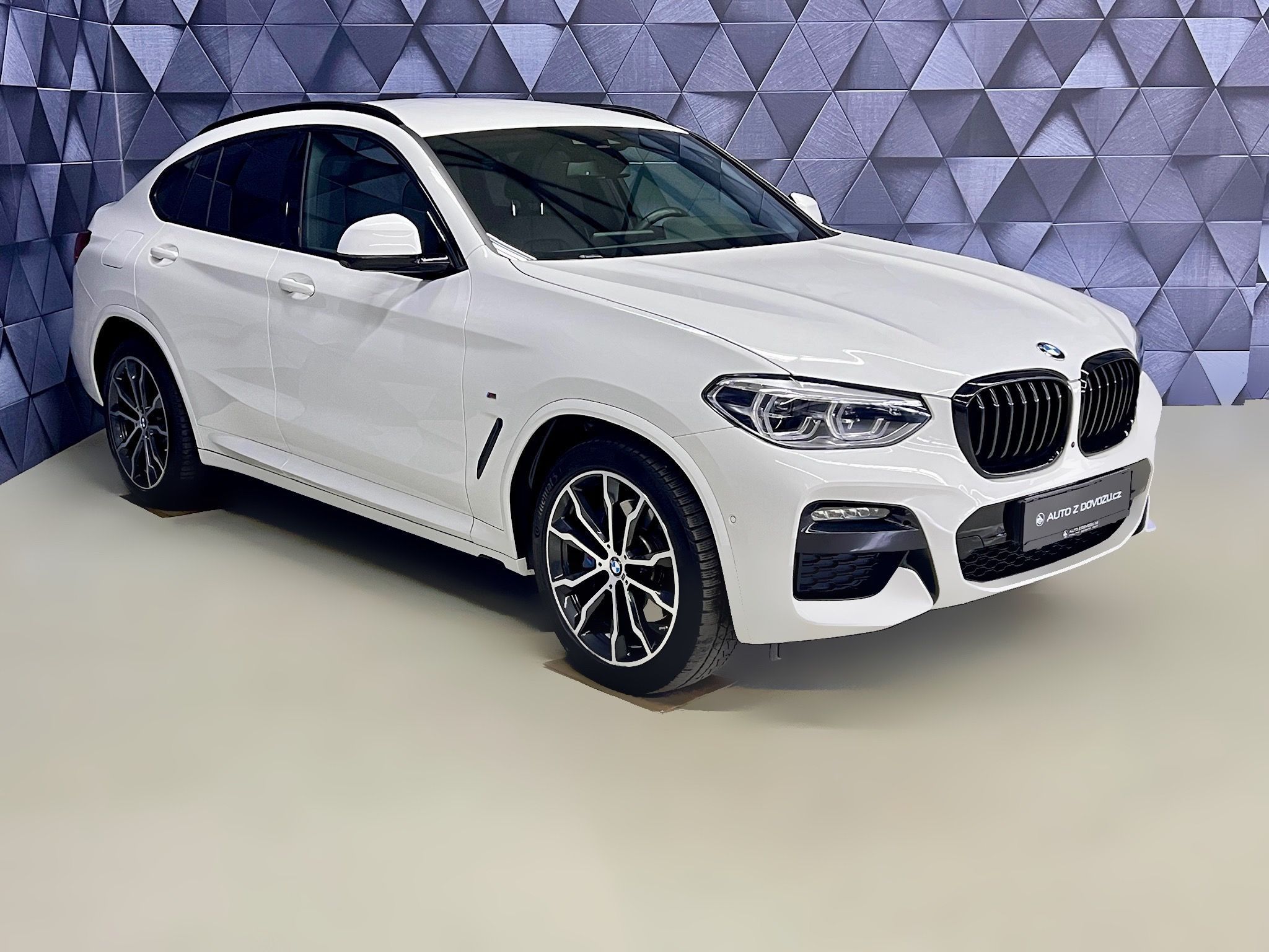 BMW X4, M40d xDrive M-PAKET - fotka 4
