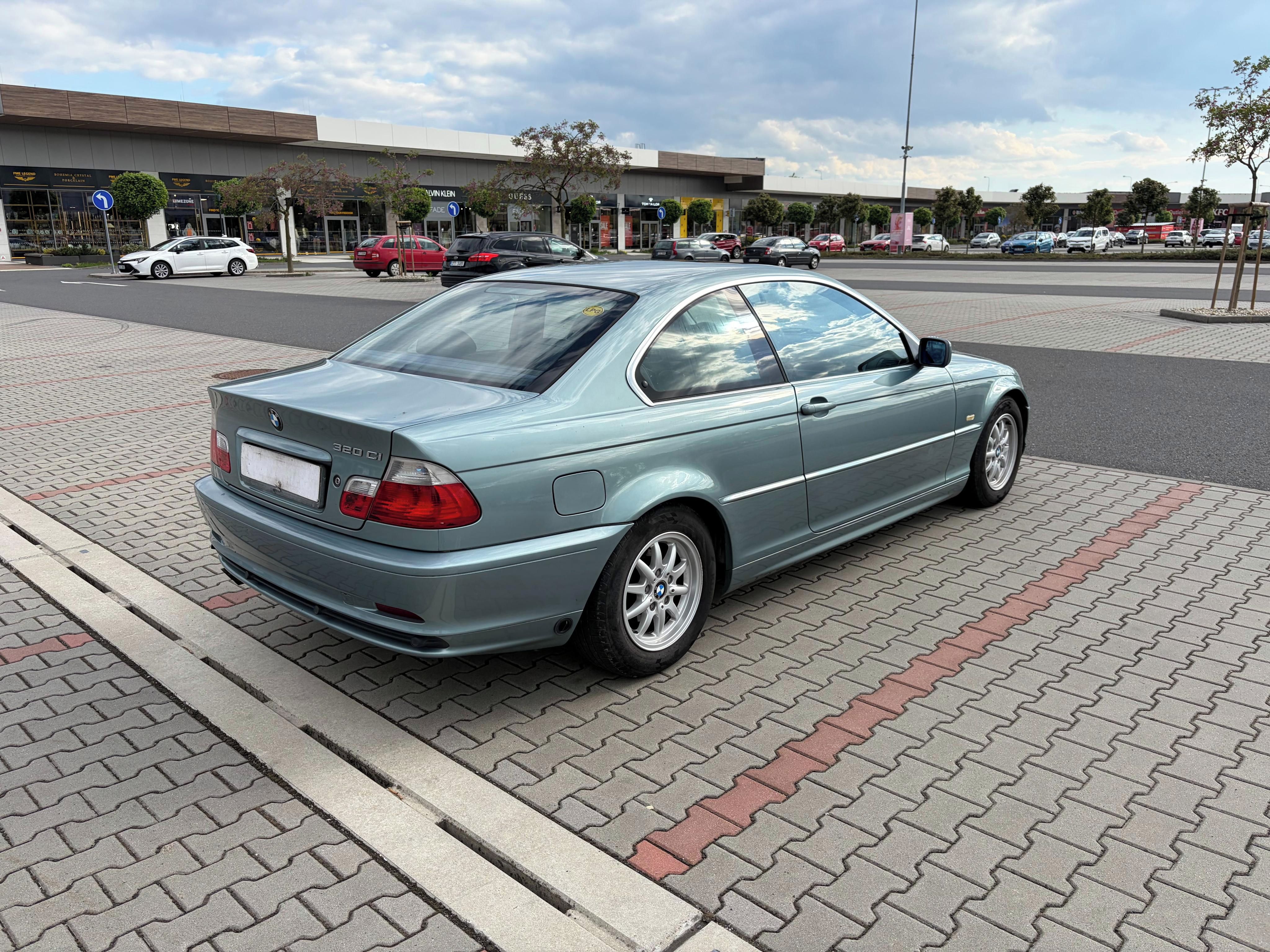 BMW Řada 3, CI kupé 125 kw LPG do 2035 aut - fotka 3