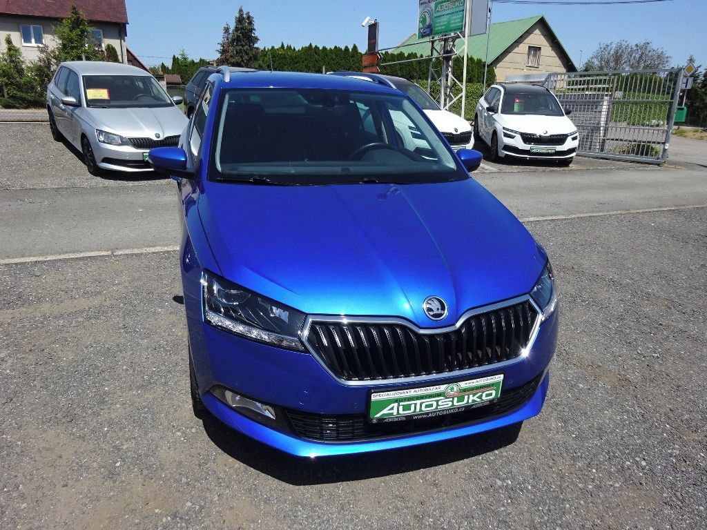 Škoda Fabia, COMBI III FC STYLE + DSG -2021 - fotka 2