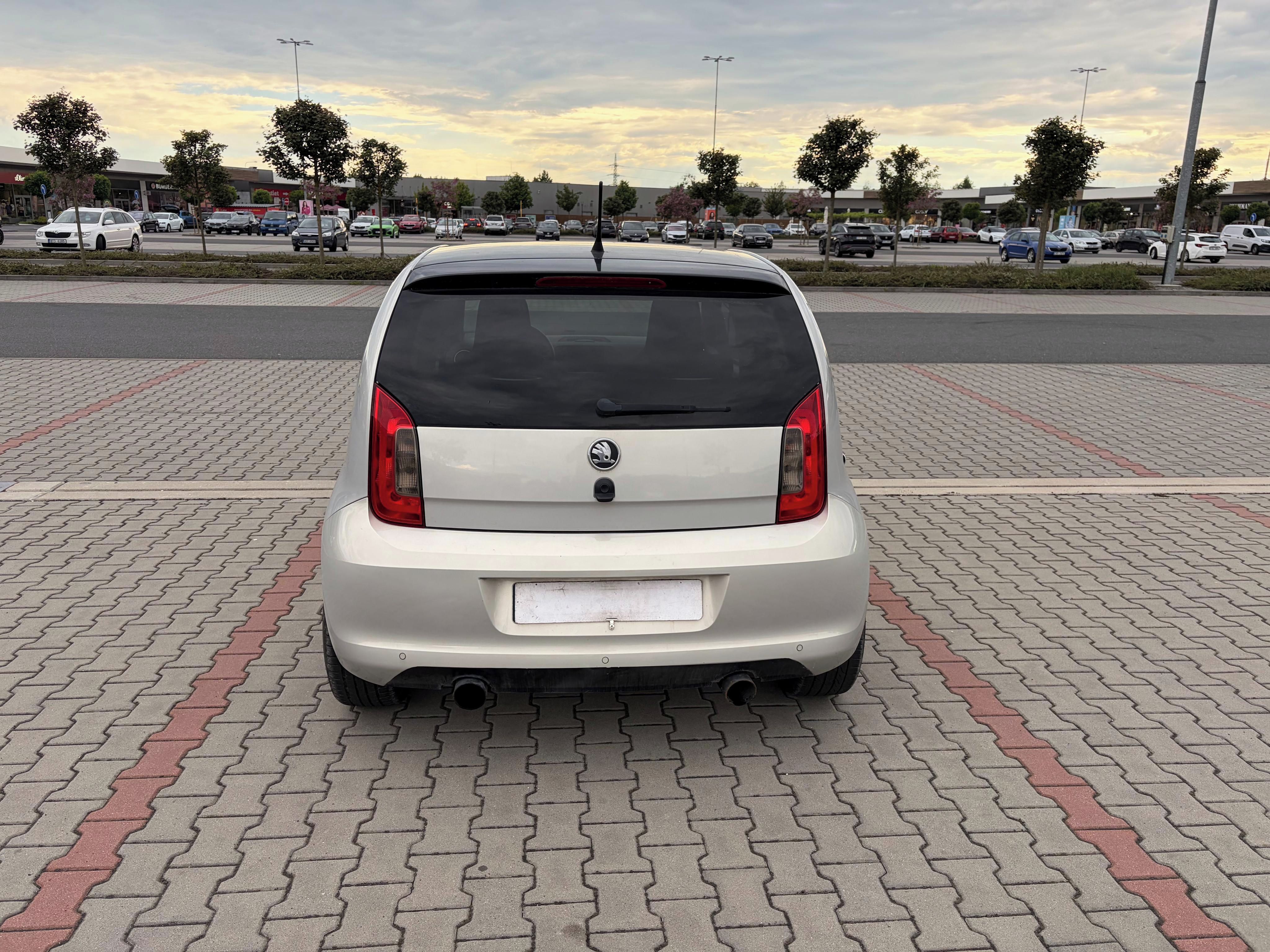 Škoda Citigo, 1.0i 55 kW automat 5 dveří - fotka 4