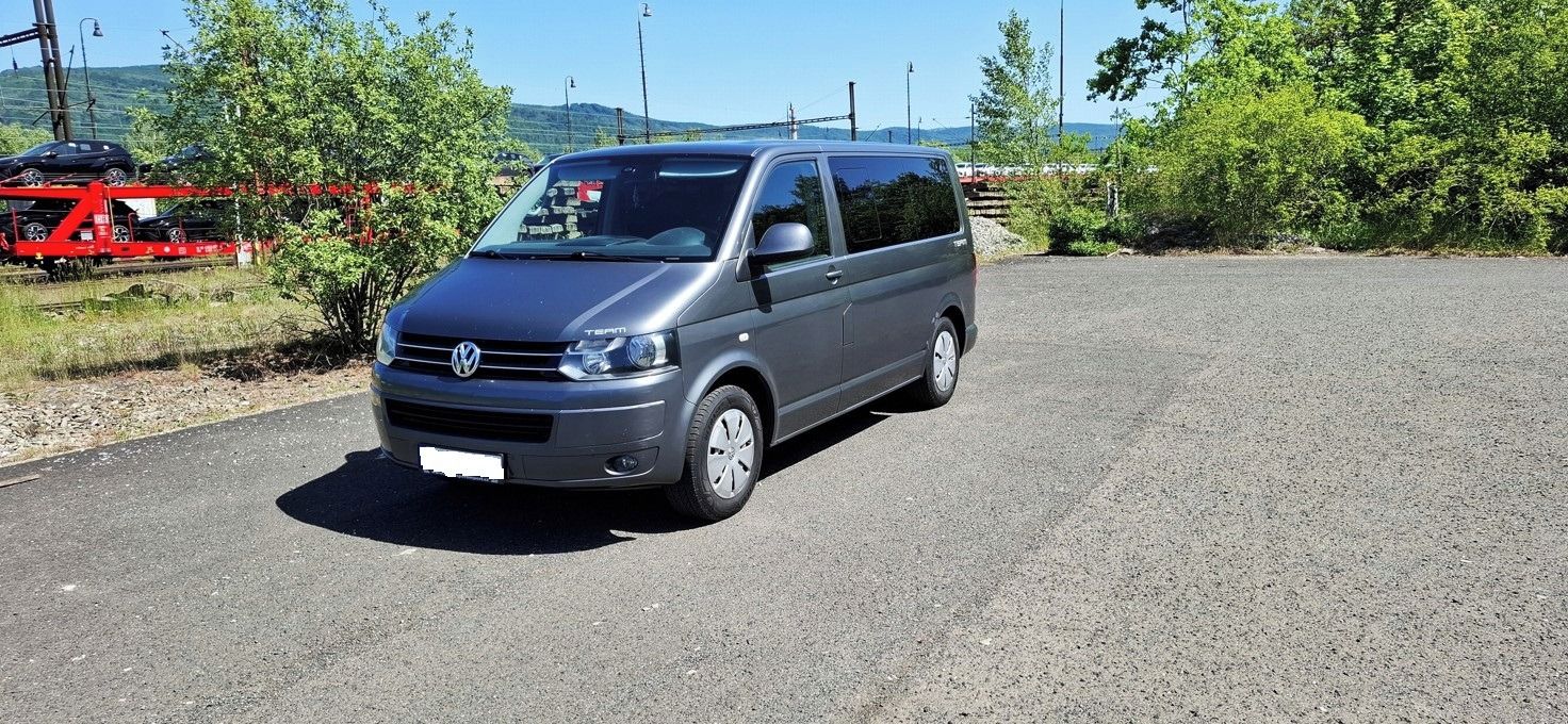 Volkswagen Multivan, 2.0 TDI 103 Kw, Tažné zařízení - fotka 3
