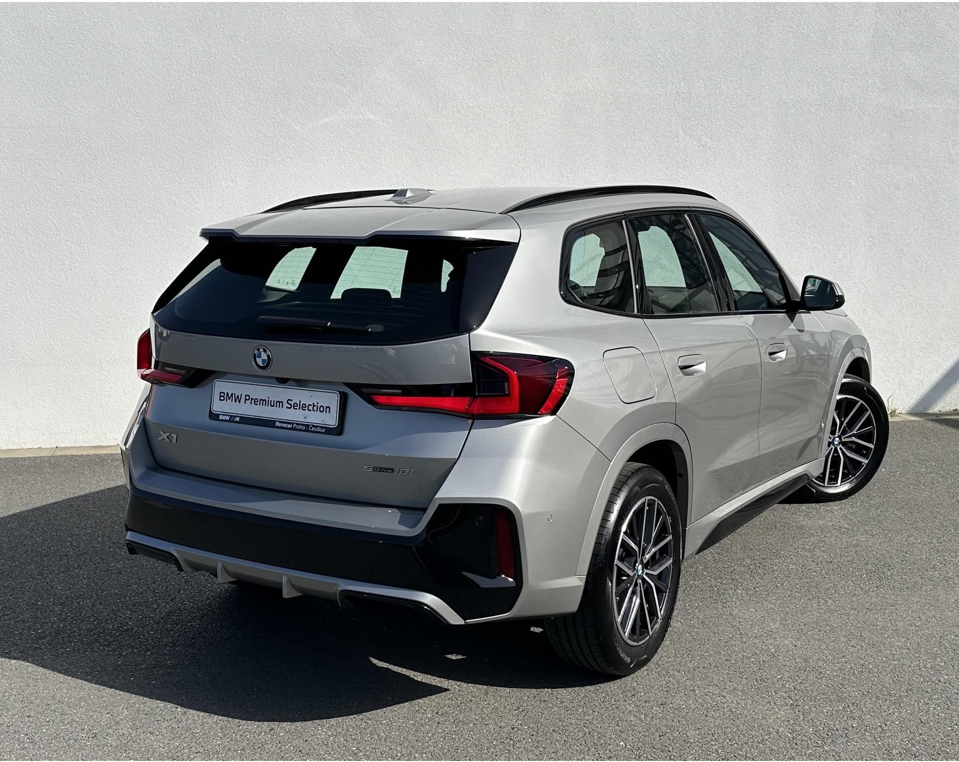 BMW X1, X1 xDrive18i Mpaket - fotka 2