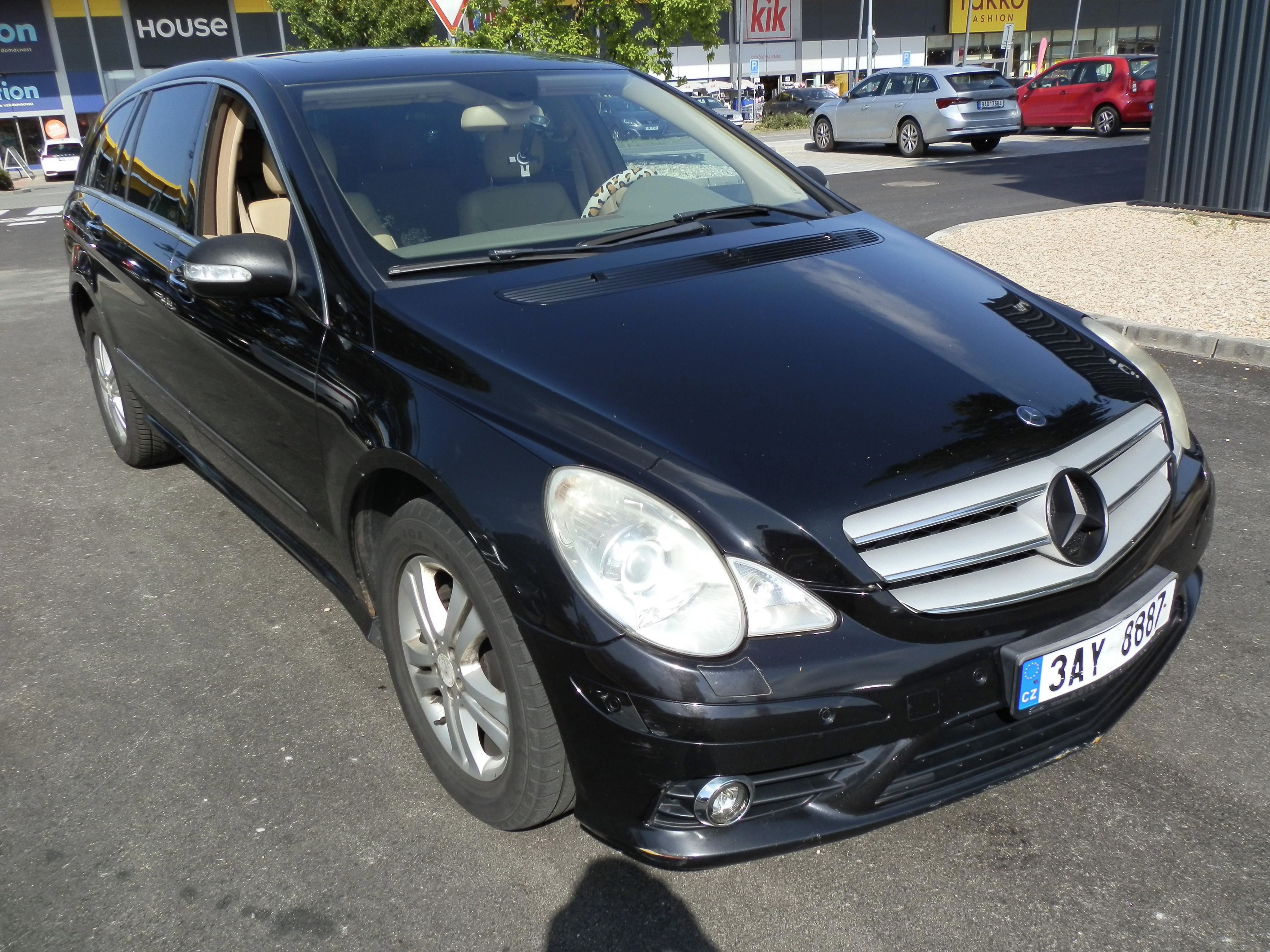 Mercedes-Benz Třídy R, 350 Long - 200kW, 6 místné - fotka 3