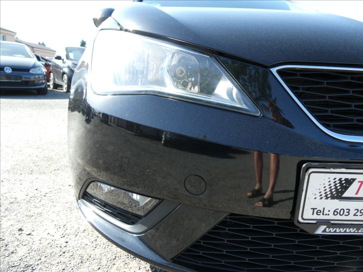 Seat Ibiza, 1,2 TSi 77kW 2x kola, klima - fotka 5