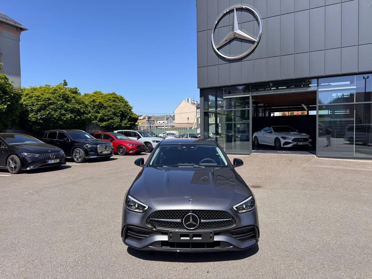 Mercedes-Benz Třídy C, C 220 d 4MATIC - fotka 2