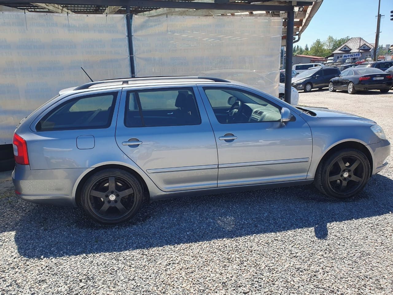 Škoda Octavia, 1.6 TDI 77 KW TOP SERVIS - fotka 4