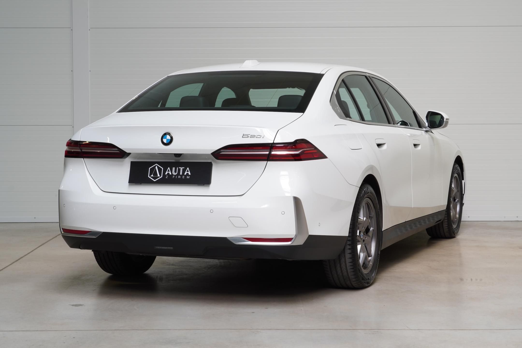 BMW Řada 5, 520i,ČR,DPH,1.MAJ - fotka 6