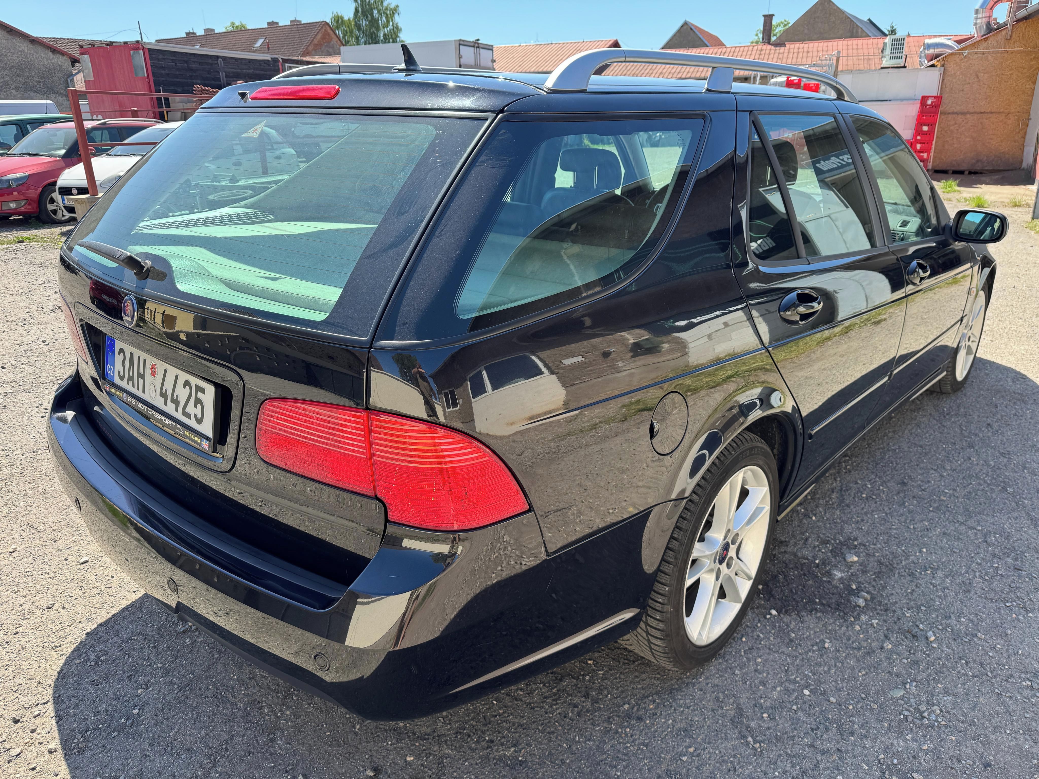 Saab 9-5, ESTATE VECTOR SPORT 1.9TiD A/T - fotka 5