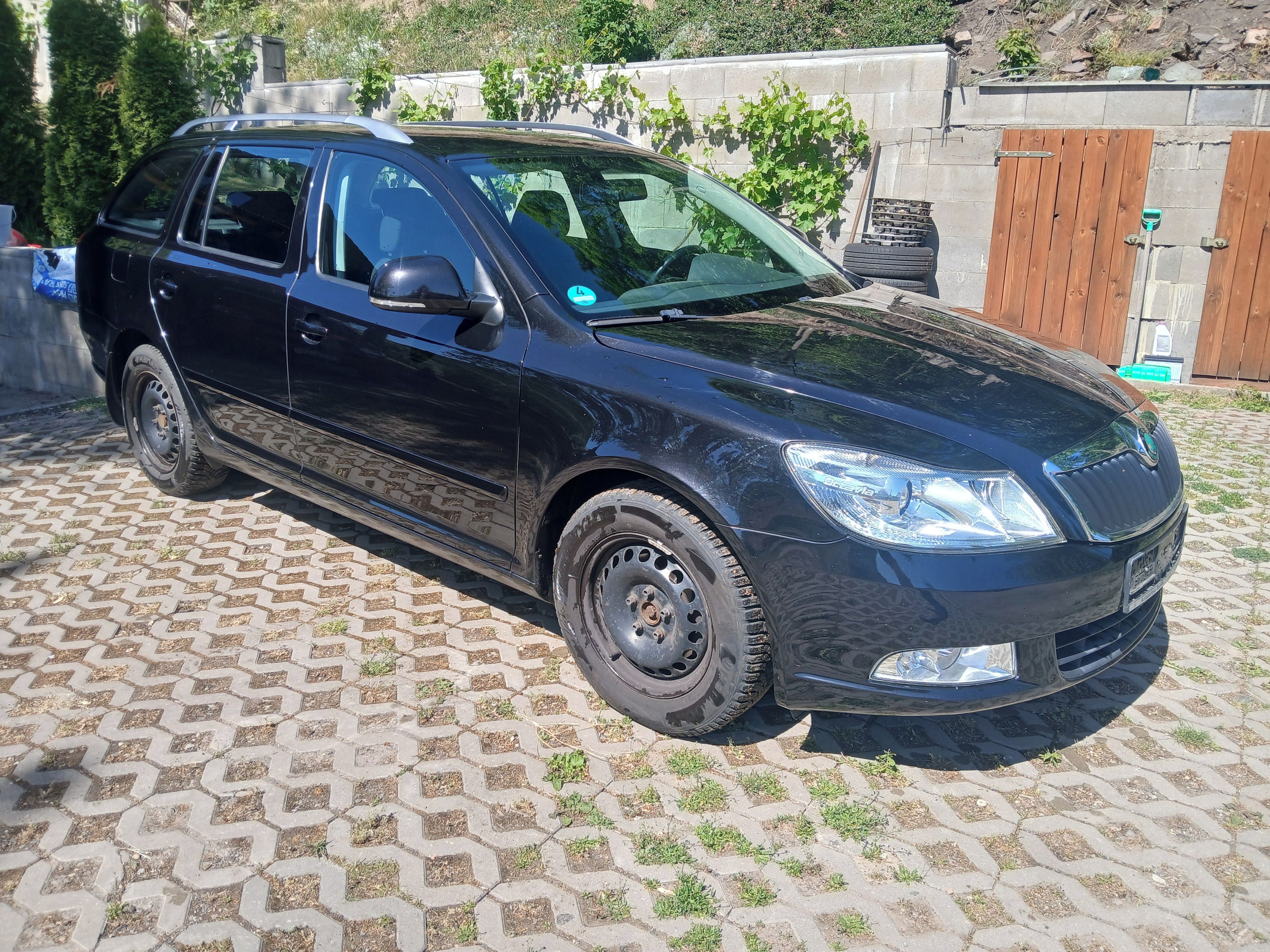 Škoda Octavia, 1,4 i - fotka 5