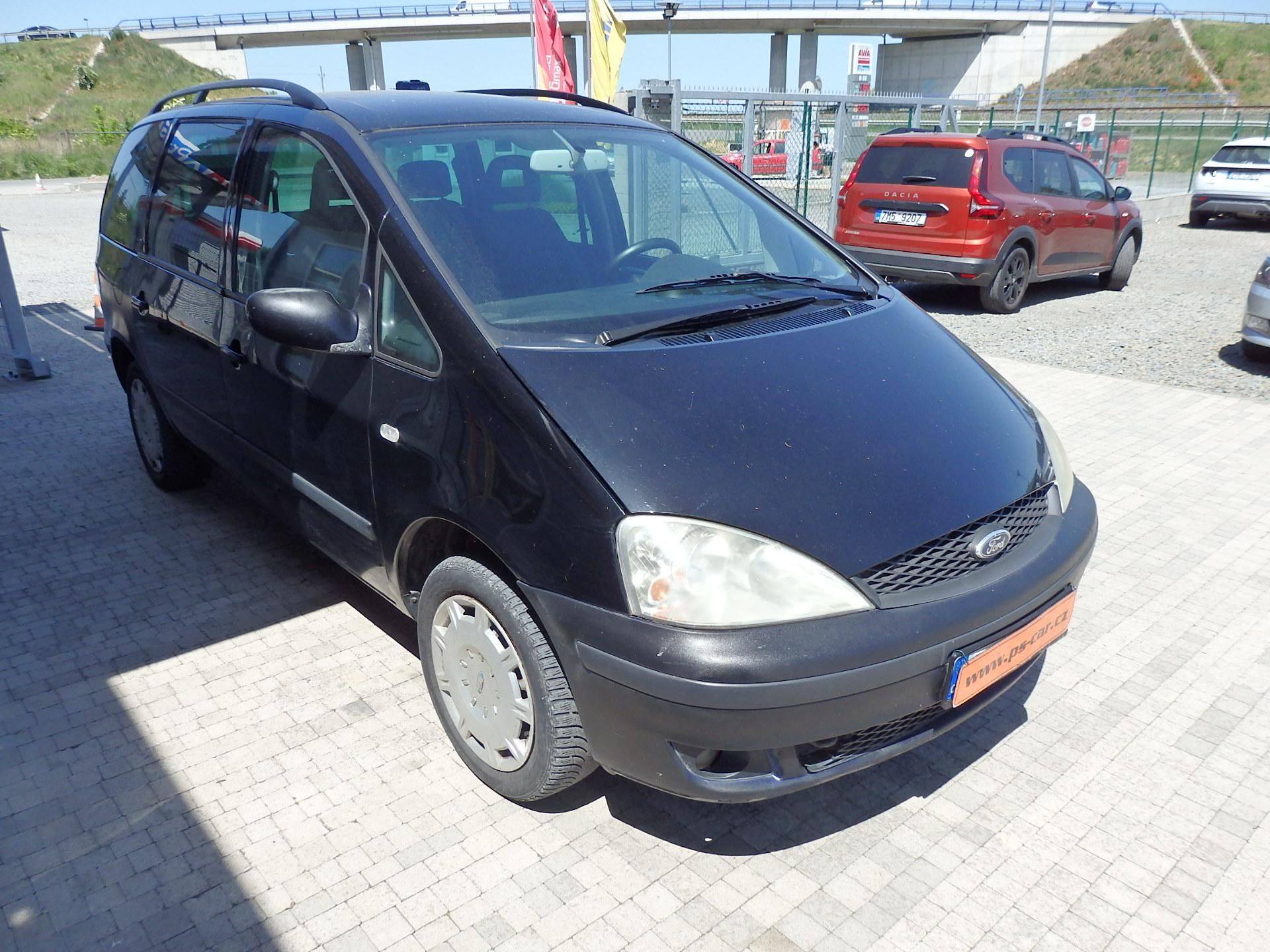 Ford Galaxy, 2,3i 7-MÍST - fotka 3