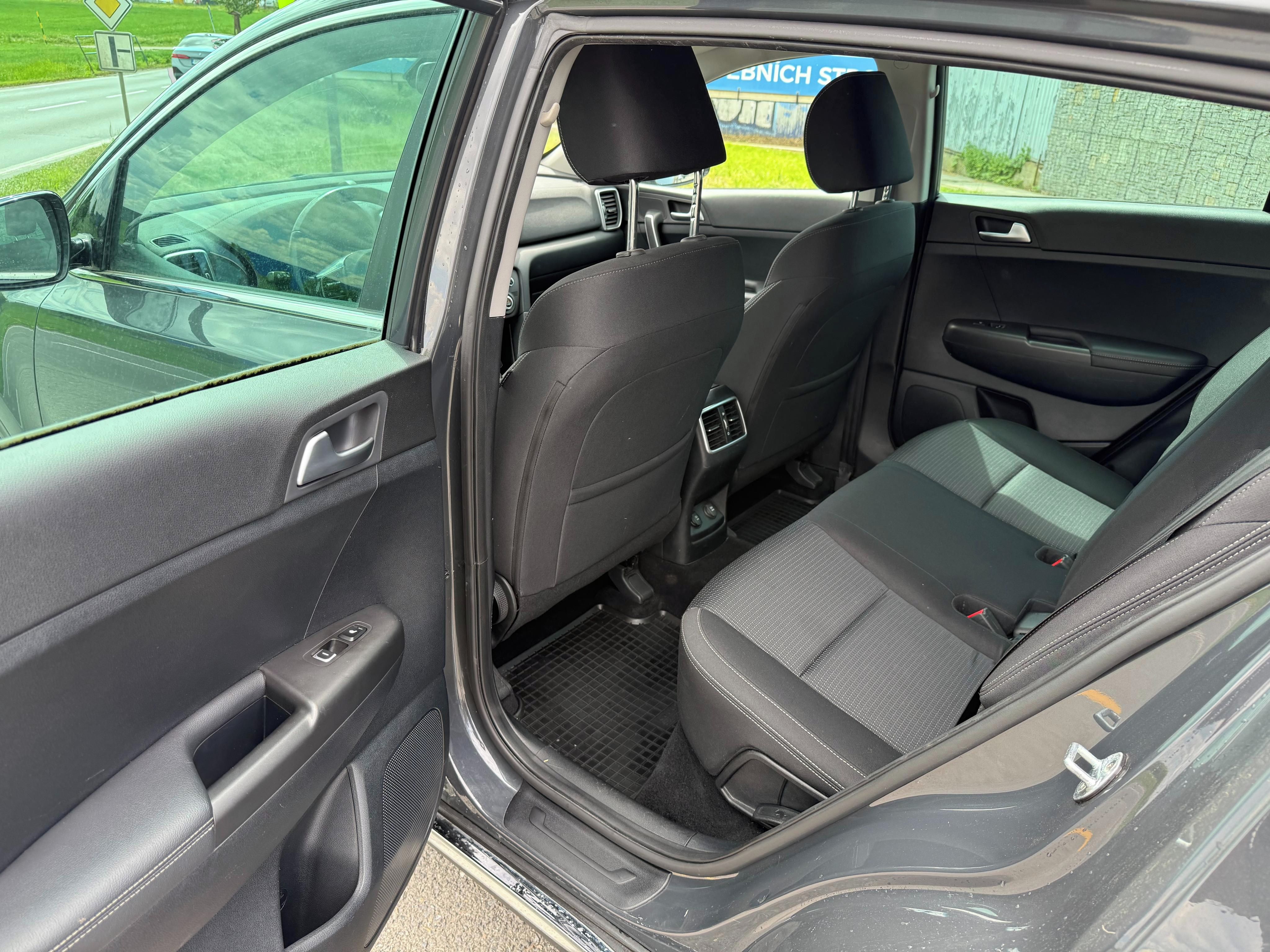 Kia Sportage, 1.6i 97kW 2020 - fotka 6