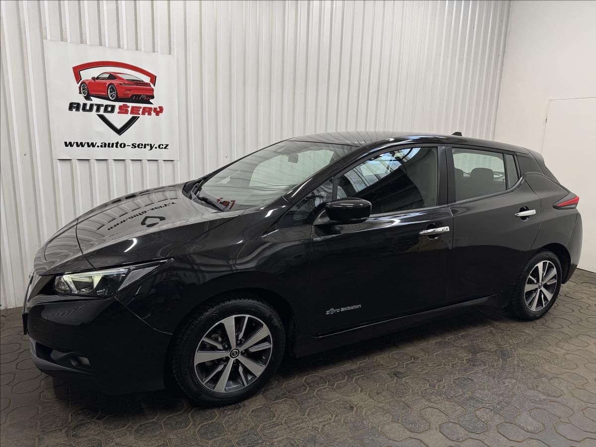 Nissan LEAF, Electric drive 110kW Business - fotka 3