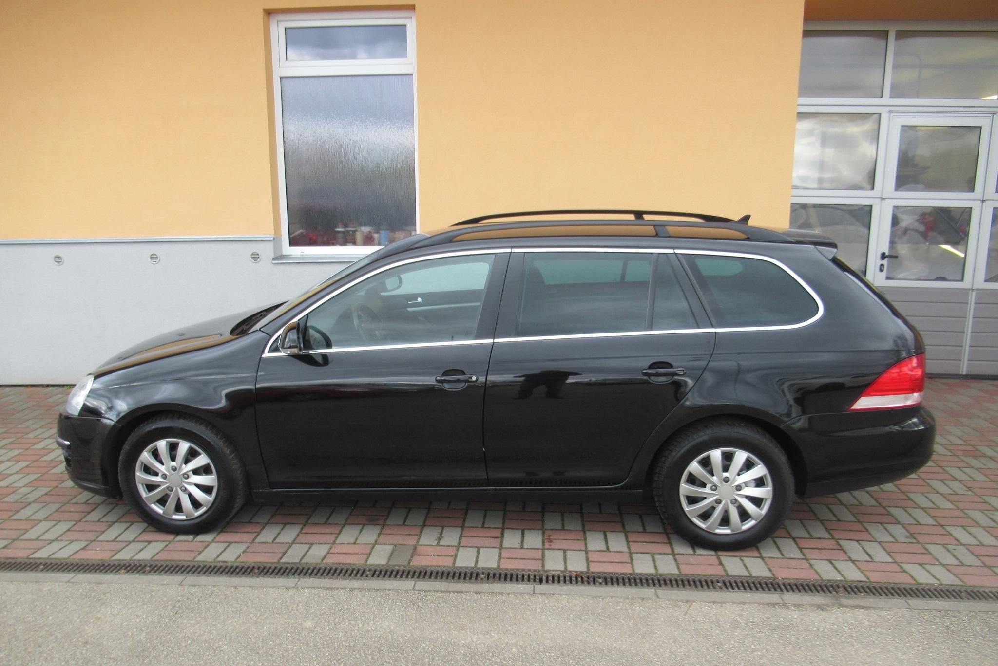Volkswagen Golf, 1.9 TDI AUT. KLIMA - fotka 6