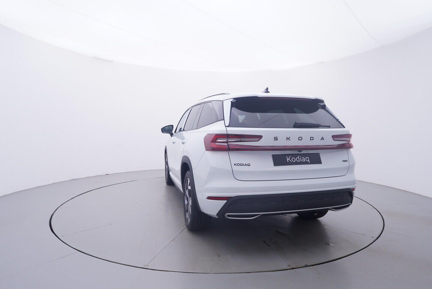 Škoda Kodiaq, Sportline 2.0 TDI 4x4 142 kW - fotka 4