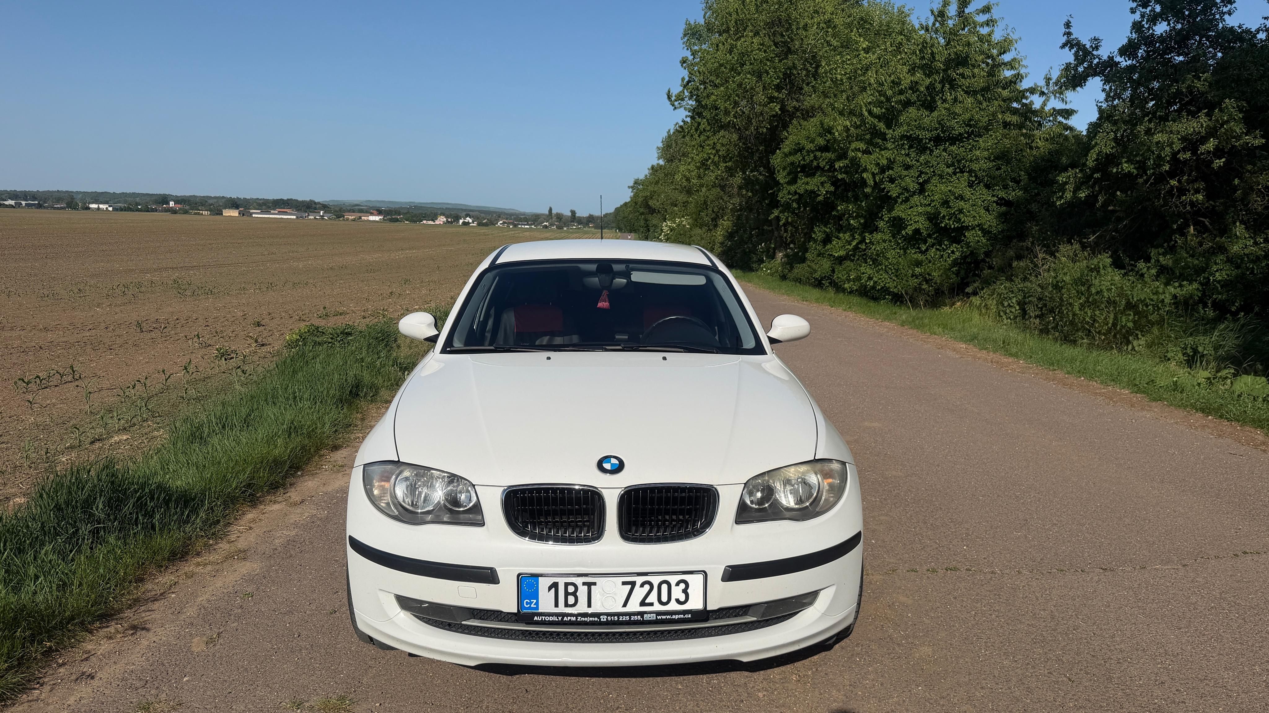BMW Řada 1 - fotka 2
