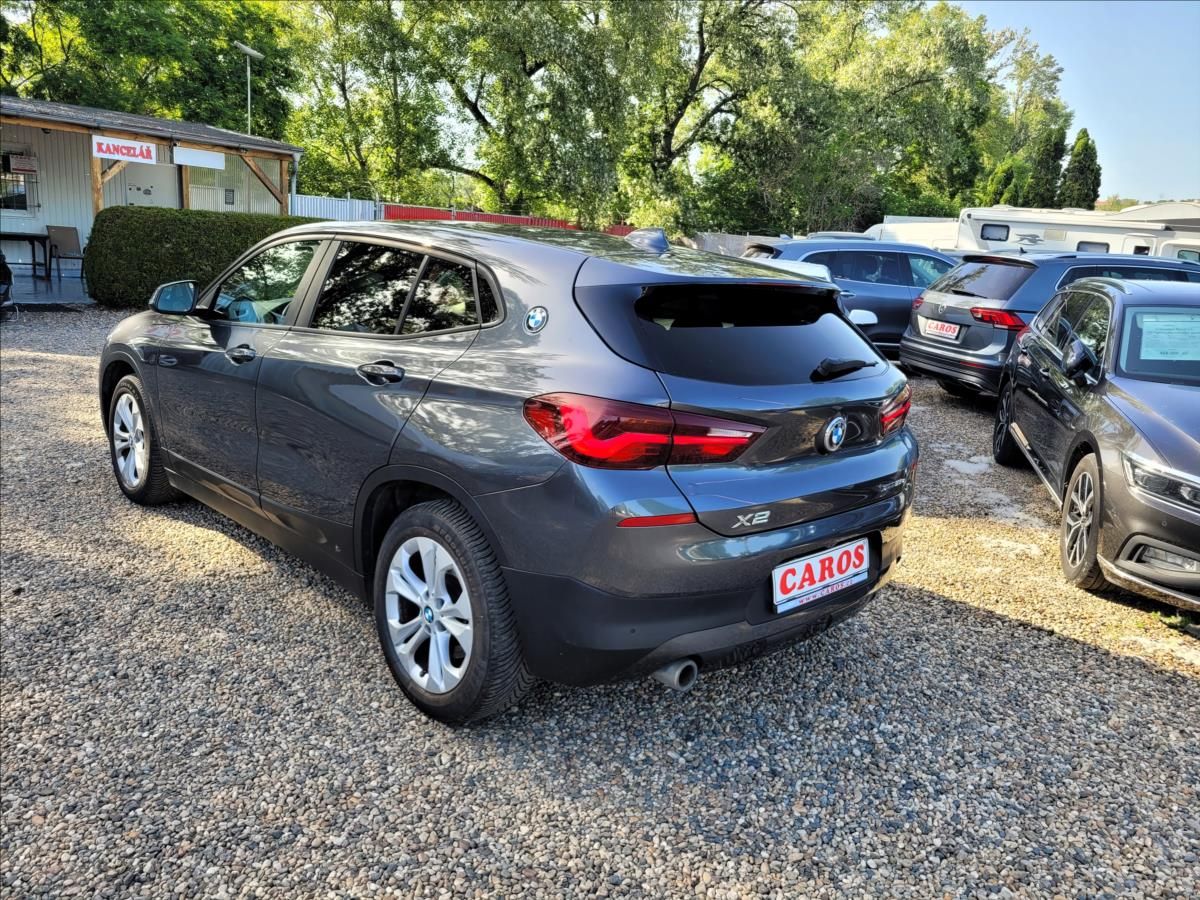 BMW X2, xDrive25e,navi,kůže,výhřev - fotka 5