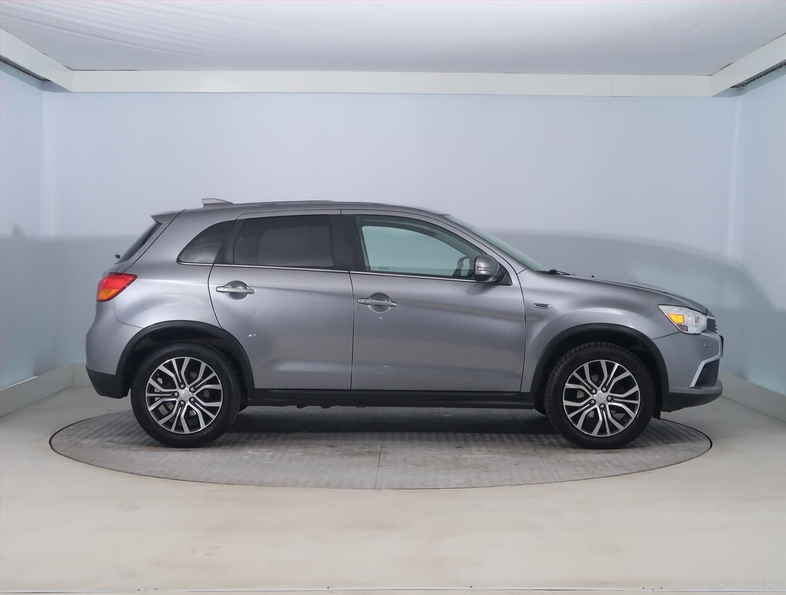 Mitsubishi ASX, 2.2 DI-D, 4X4, Automat - fotka 6