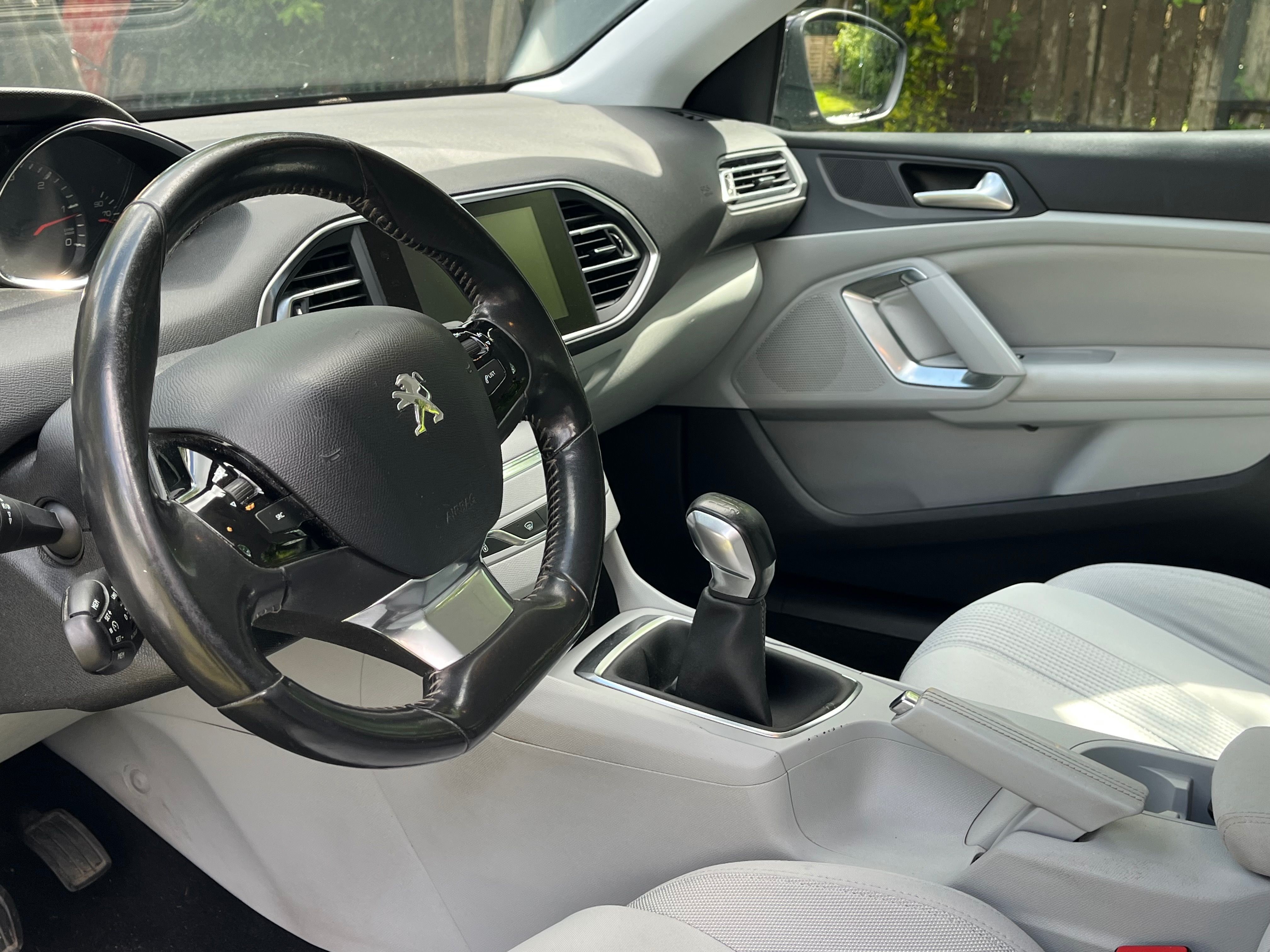 Peugeot 308, 1.6 - fotka 2